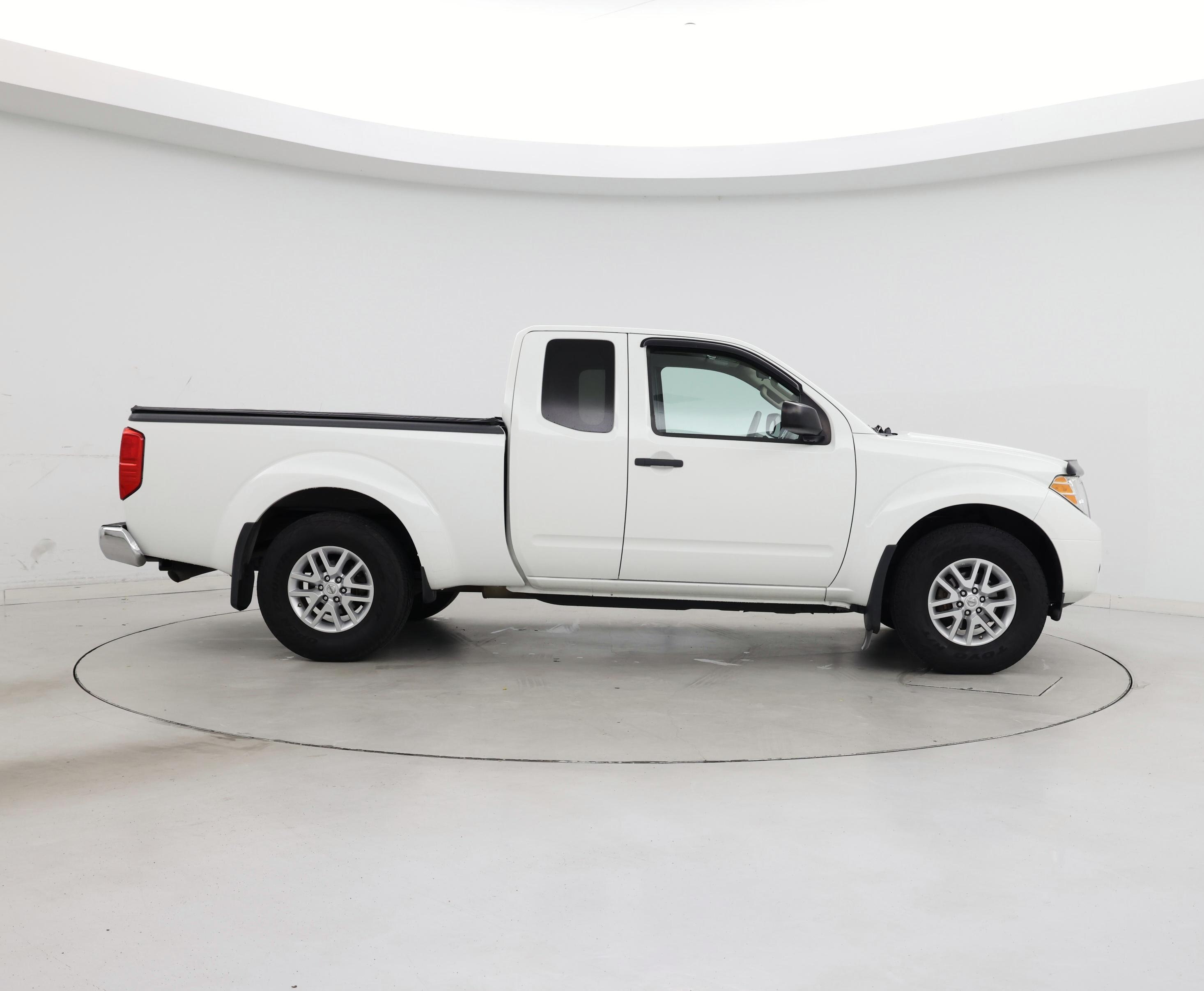 Thumbnail: 2017 Nissan Frontier - 7