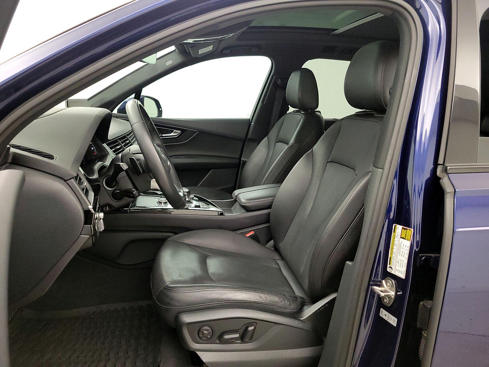 Thumbnail: 2019 Audi Q7 - 11