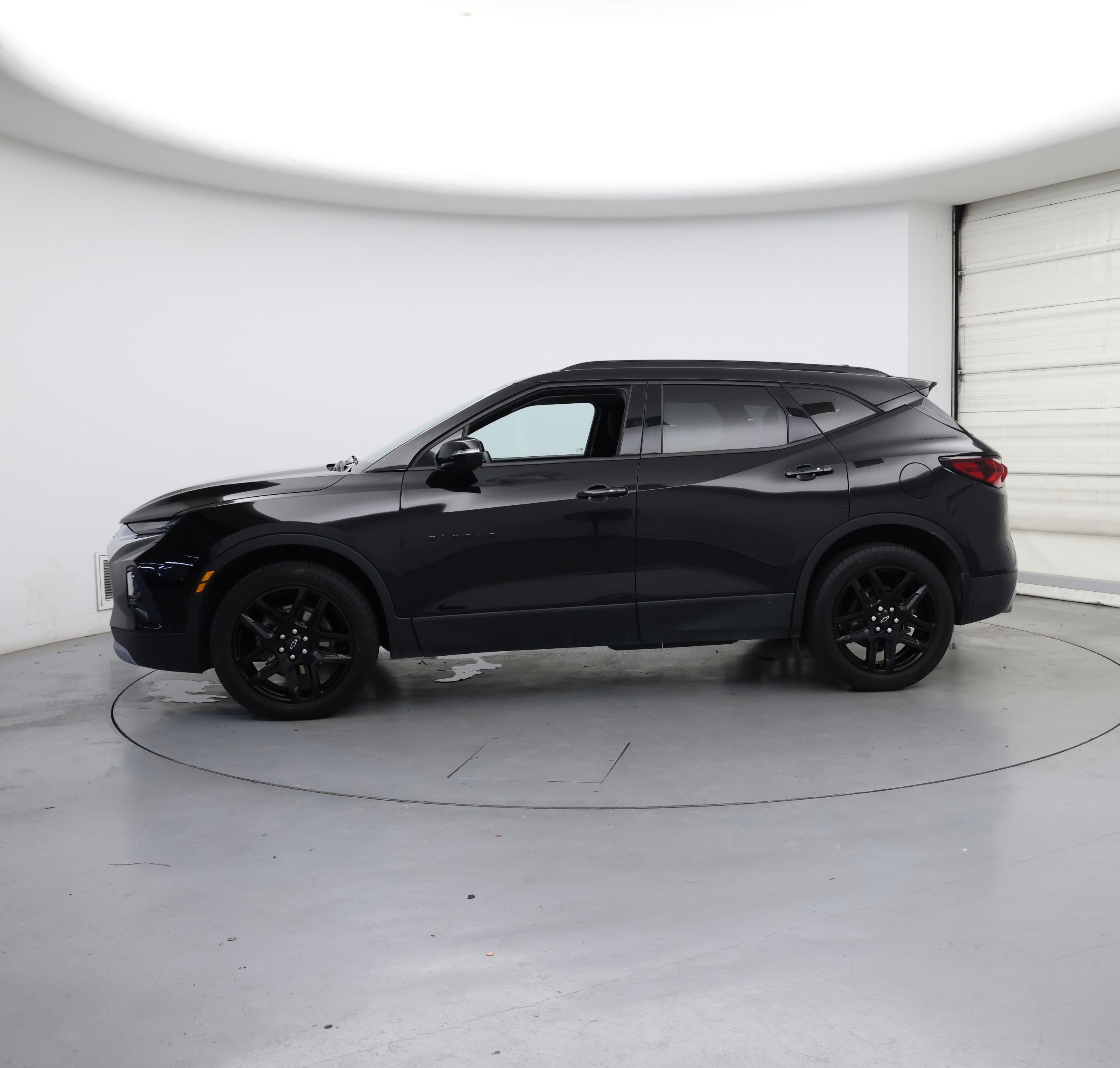 Thumbnail: 2021 Chevrolet Blazer - 3