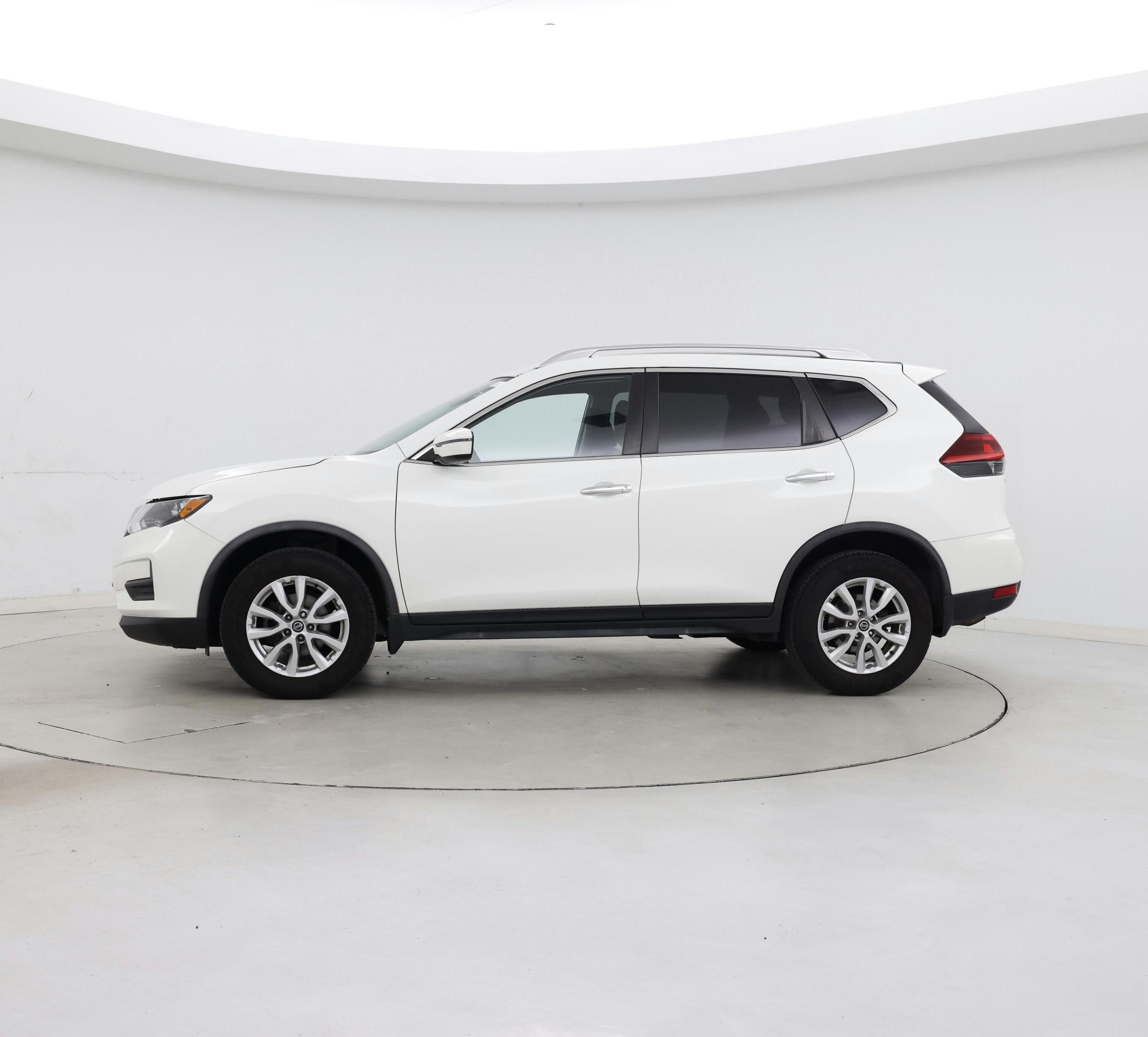 Thumbnail: 2020 Nissan Rogue - 3