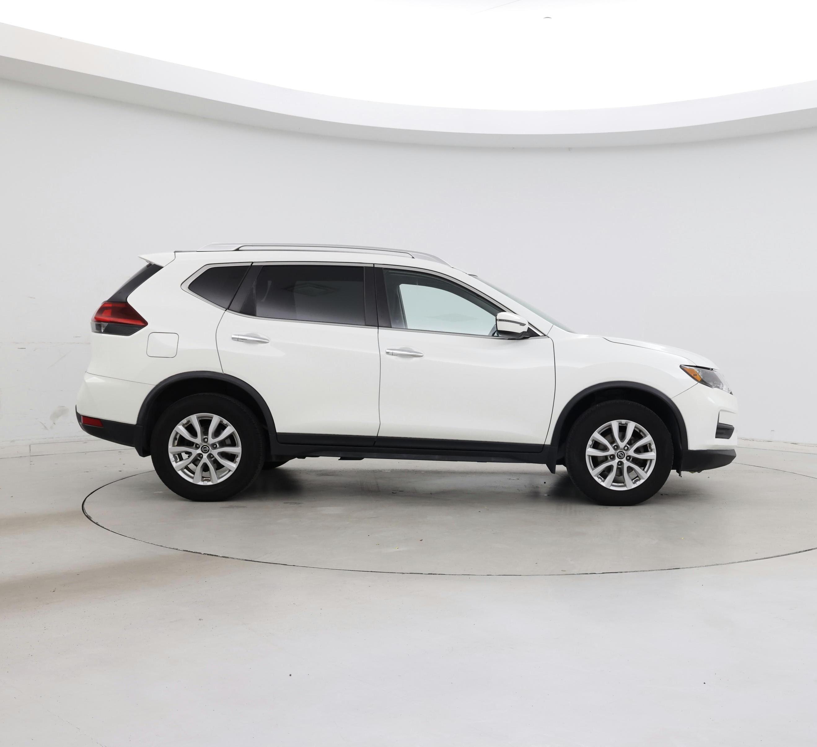 Thumbnail: 2020 Nissan Rogue - 7
