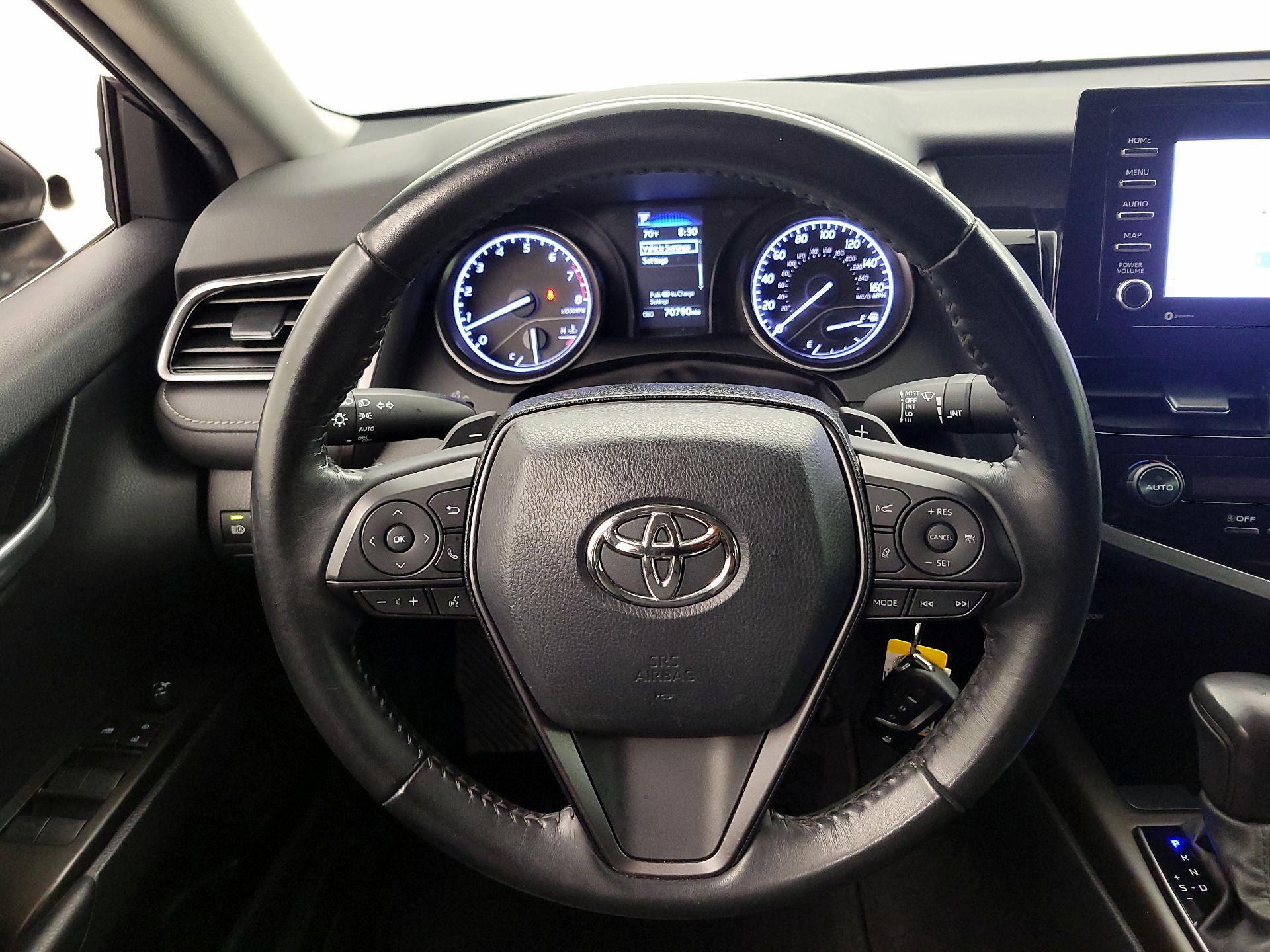 Thumbnail: 2021 Toyota Camry - 10
