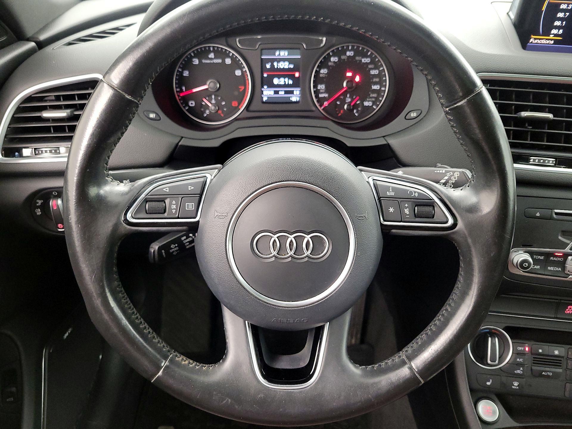 Thumbnail: 2016 Audi Q3 - 10