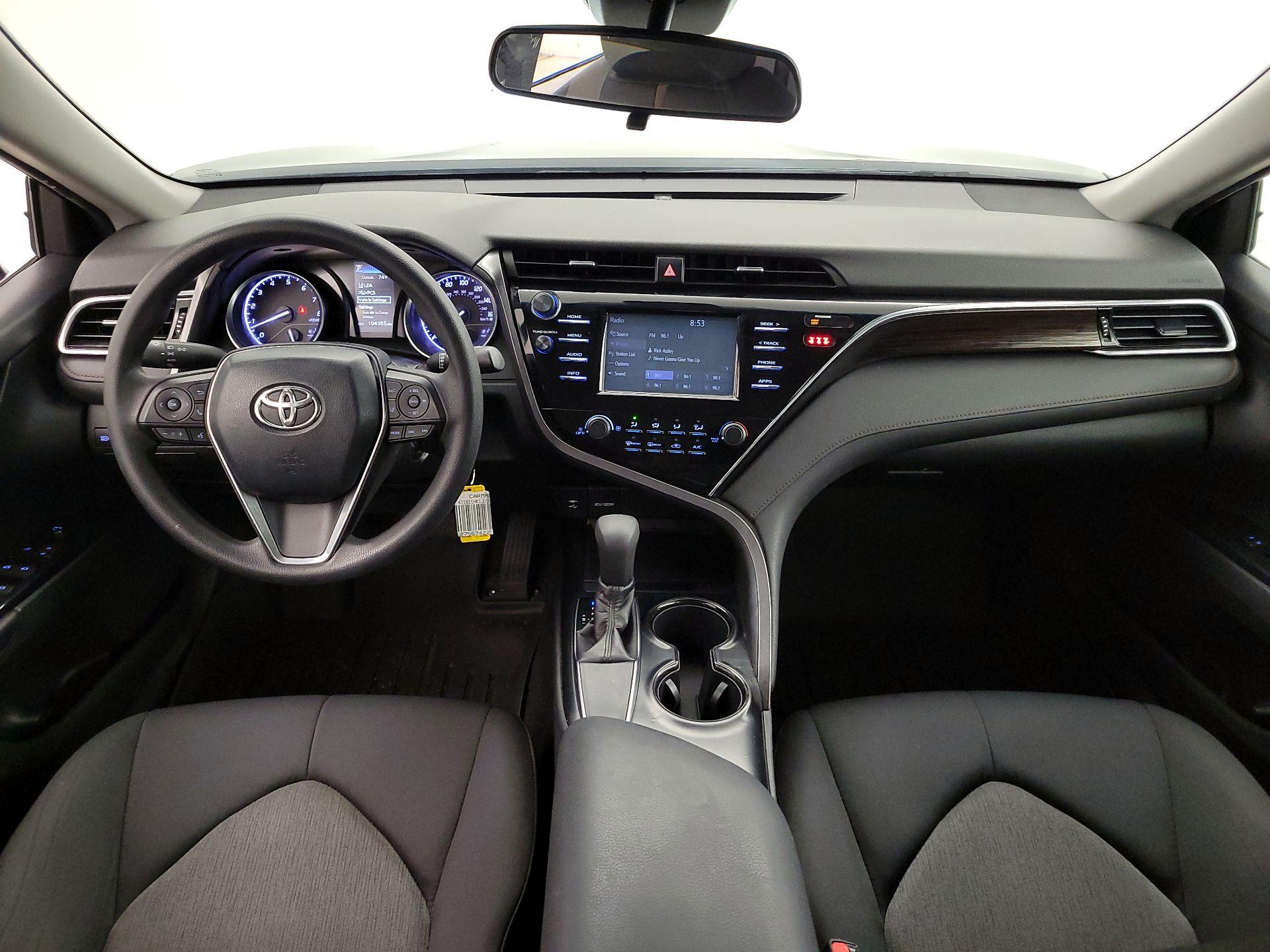 Thumbnail: 2018 Toyota Camry - 9