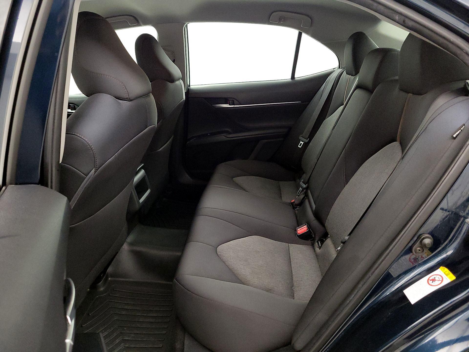 Thumbnail: 2018 Toyota Camry - 19