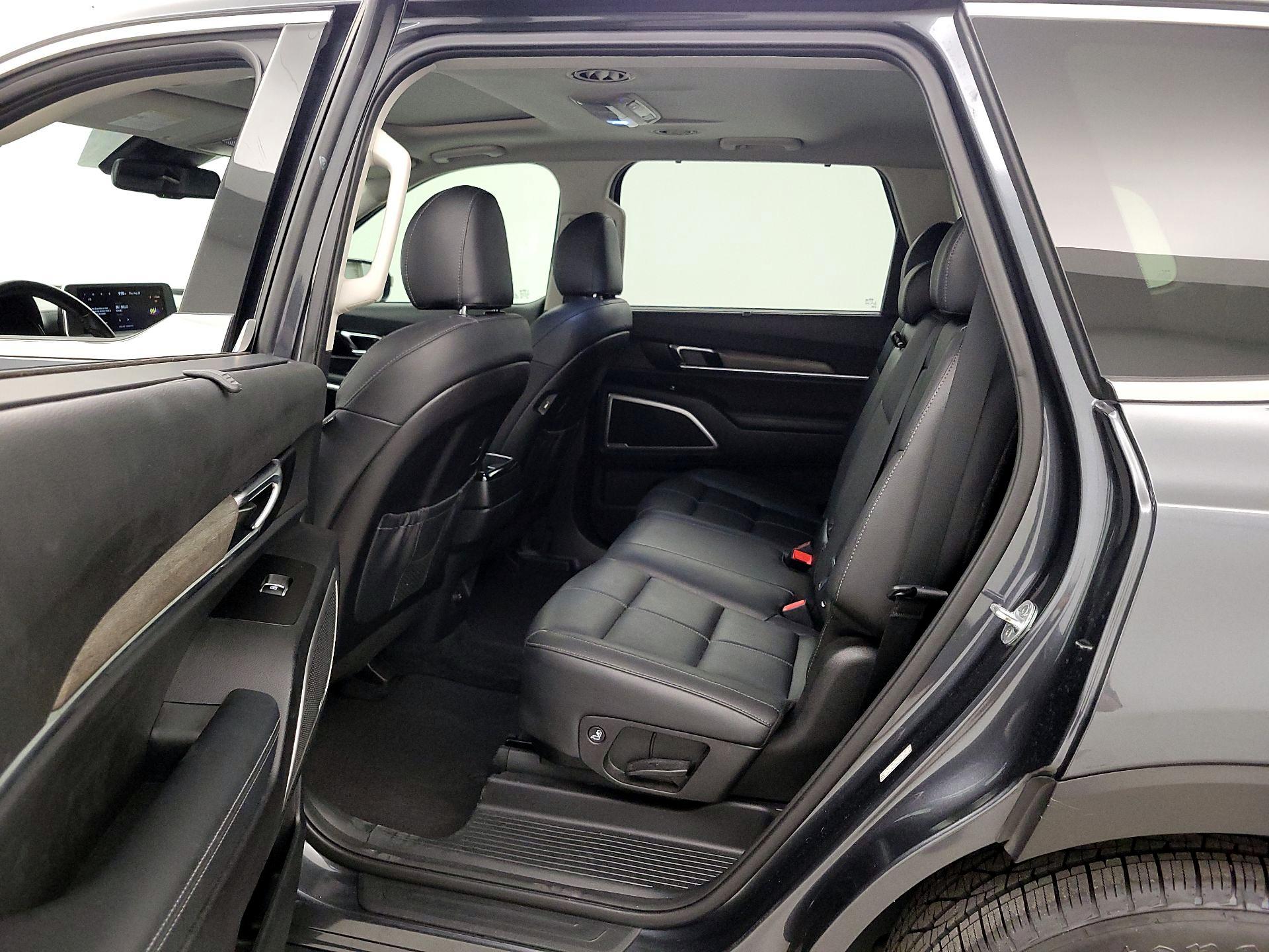 Thumbnail: 2021 Kia Telluride - 20