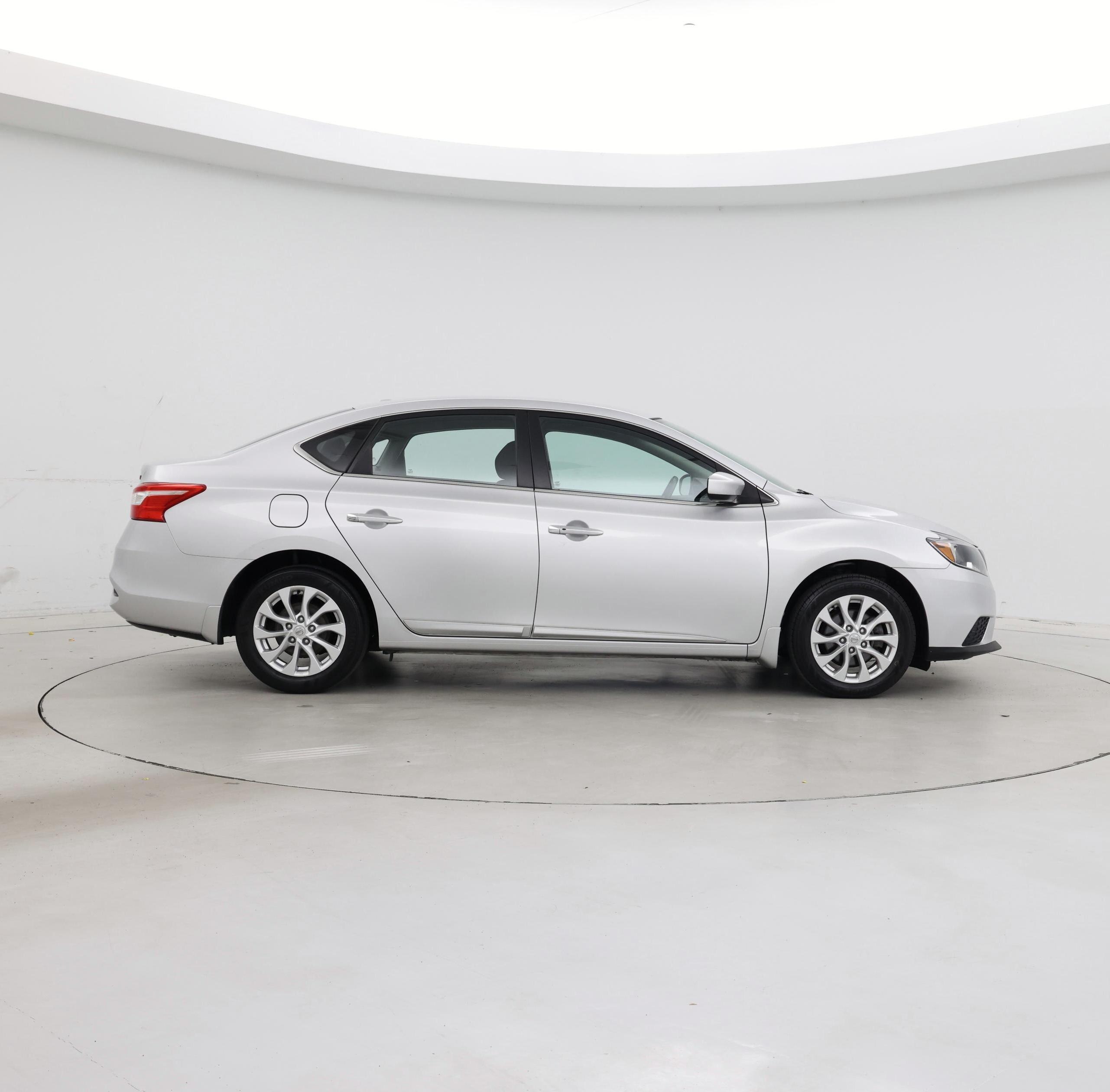 Thumbnail: 2018 Nissan Sentra - 7