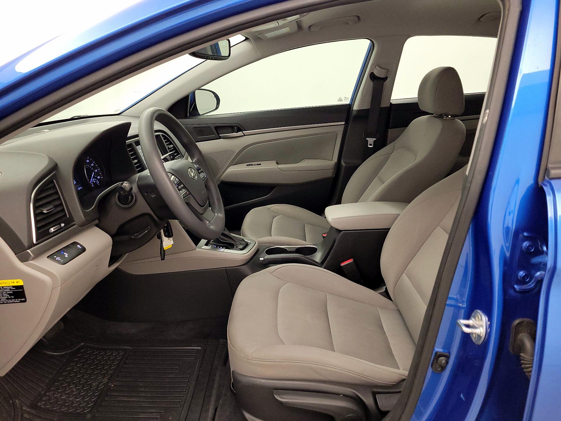 Thumbnail: 2018 Hyundai Elantra - 11