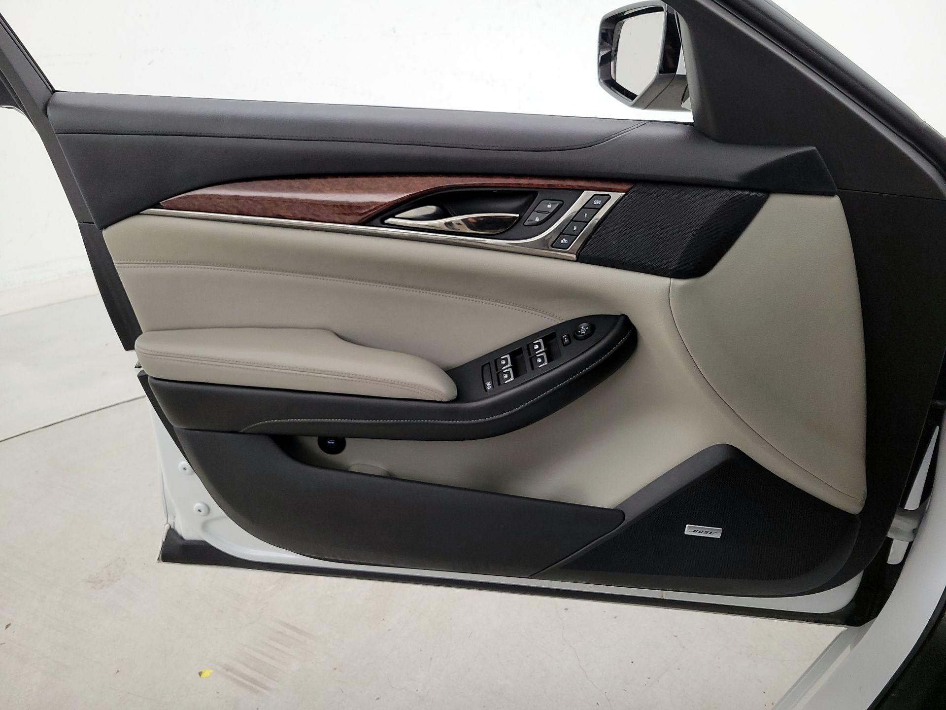 Thumbnail: 2019 Cadillac CTS - 12