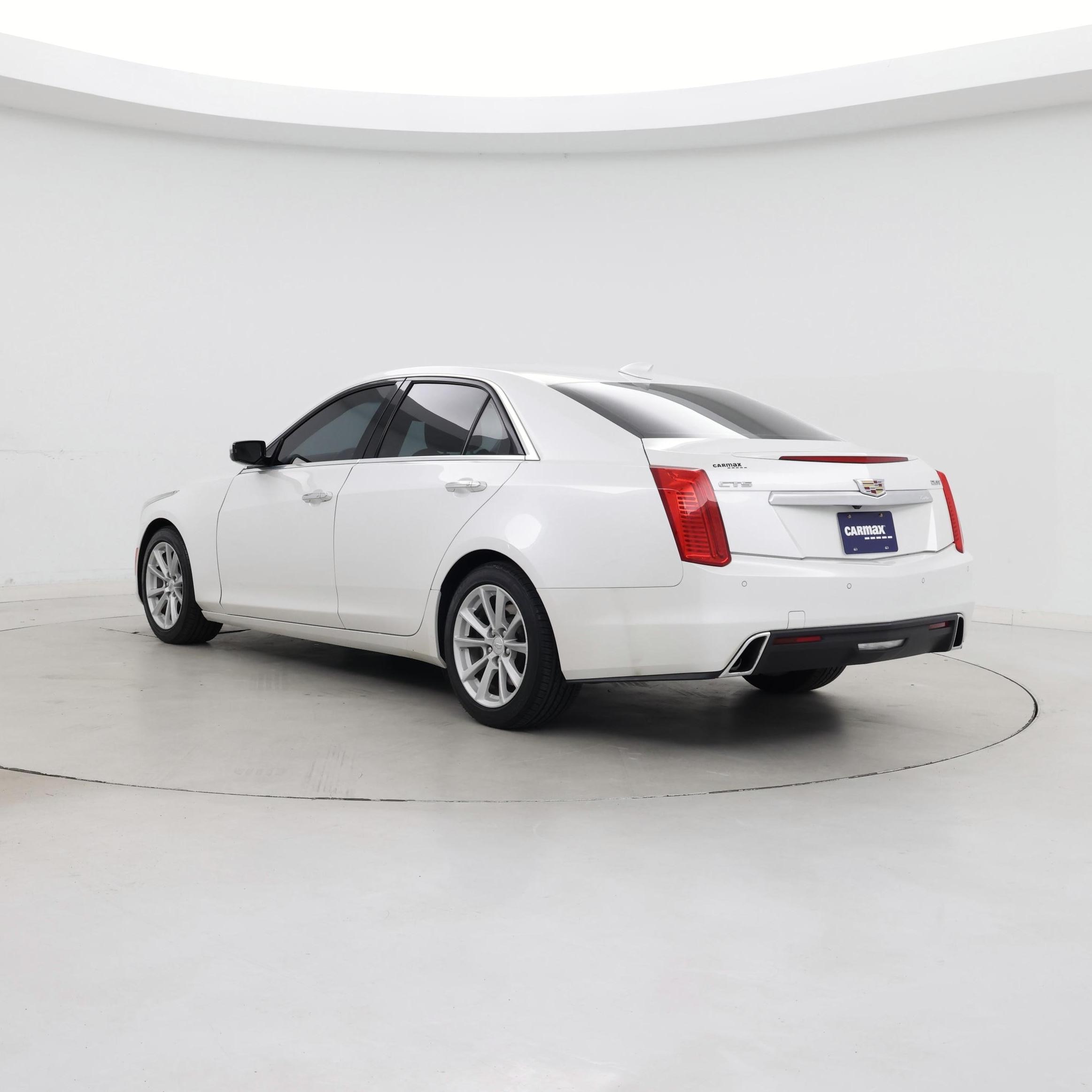 Thumbnail: 2019 Cadillac CTS - 2