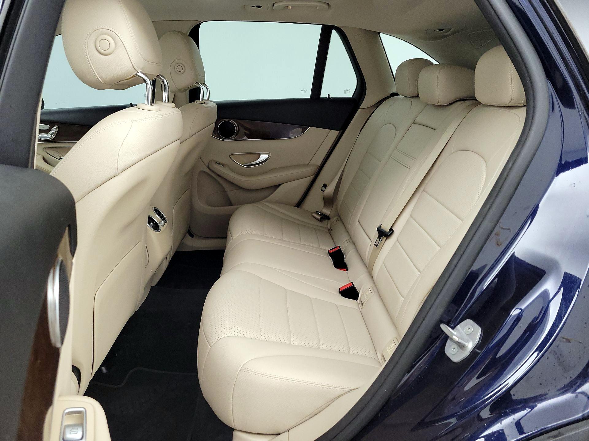 Thumbnail: 2018 Mercedes-Benz GLC - 20