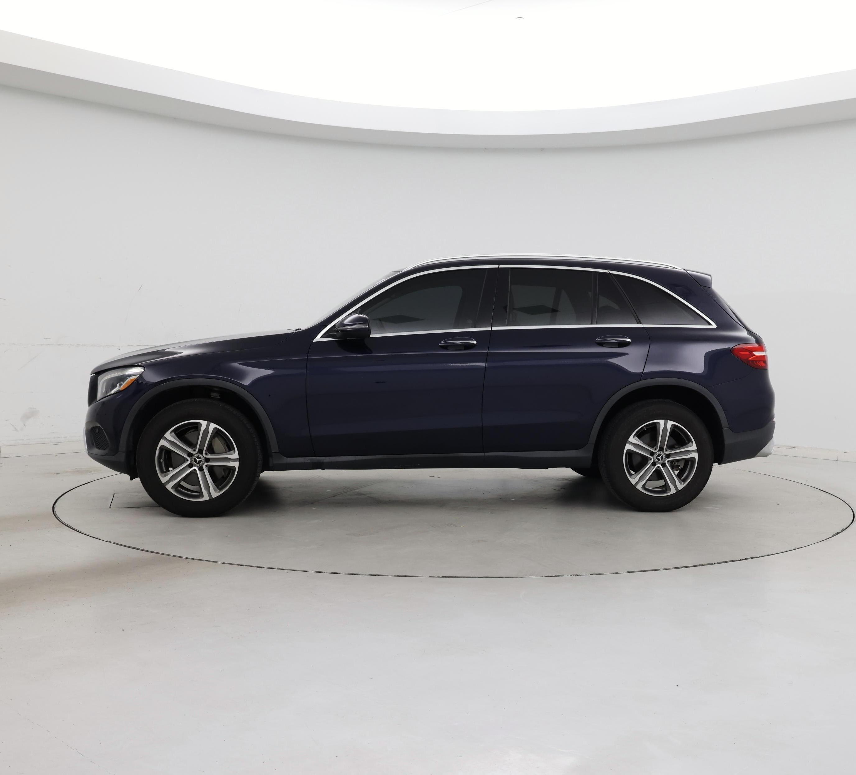 Thumbnail: 2018 Mercedes-Benz GLC - 3