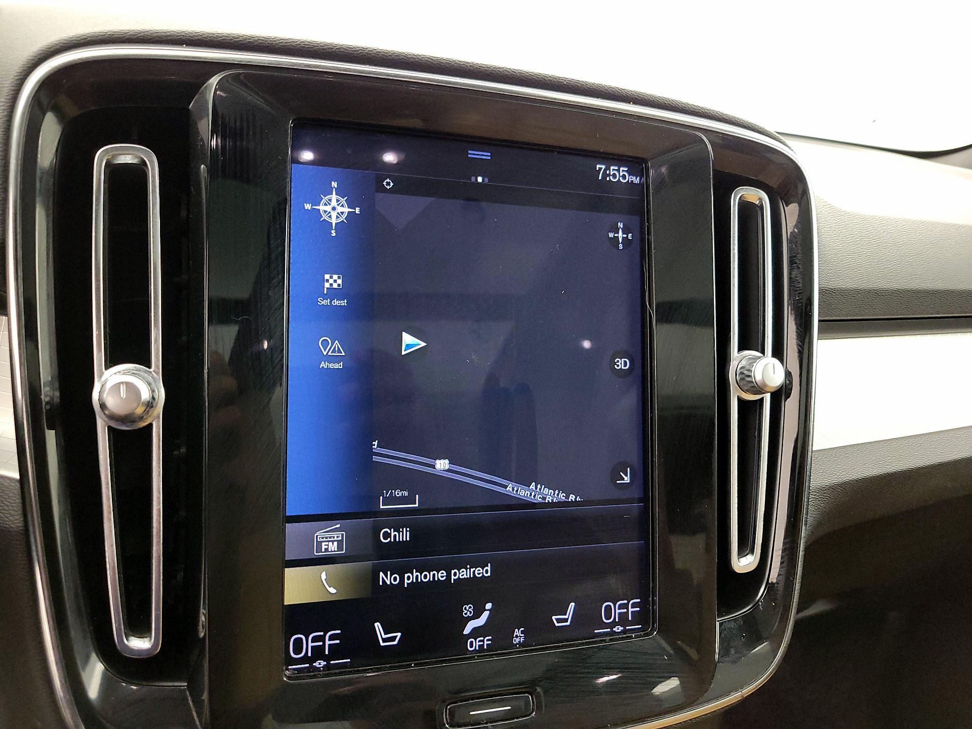 Thumbnail: 2019 Volvo XC40 - 13