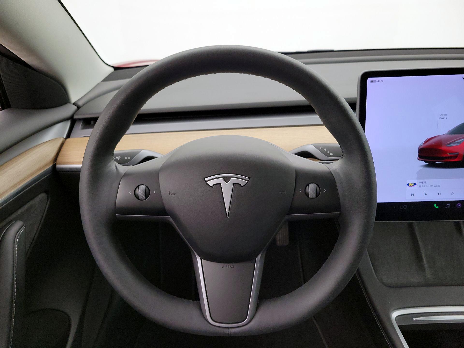 Thumbnail: 2022 Tesla Model 3 - 10