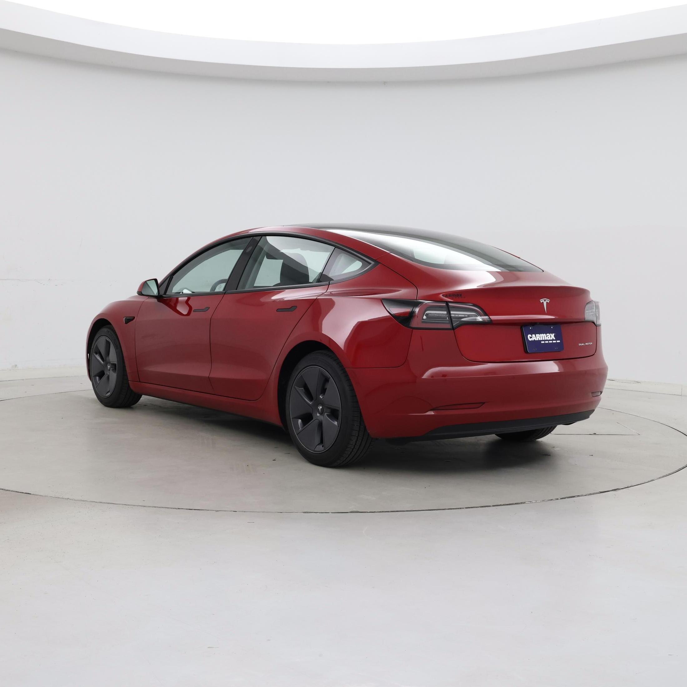 Thumbnail: 2022 Tesla Model 3 - 2