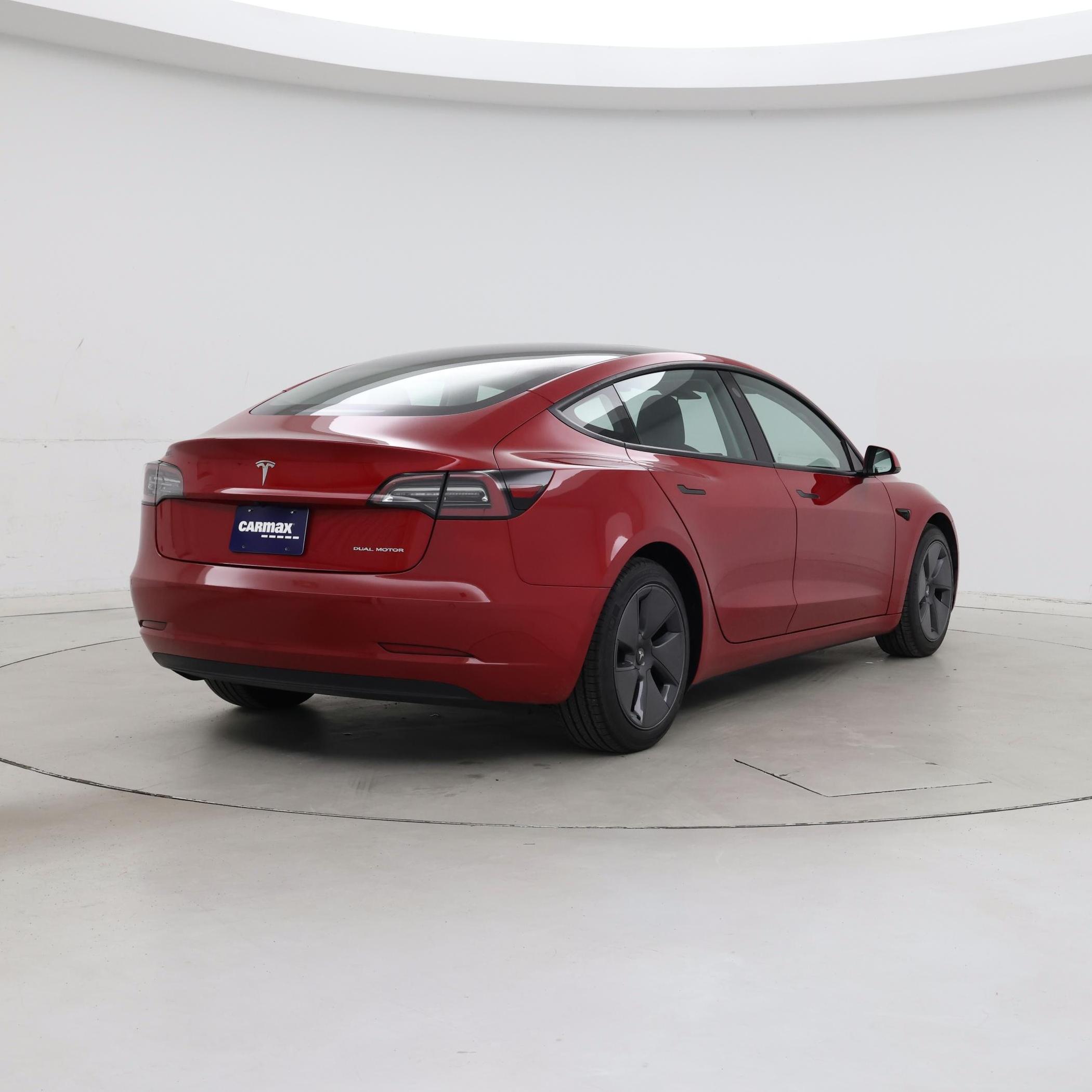 Thumbnail: 2022 Tesla Model 3 - 8