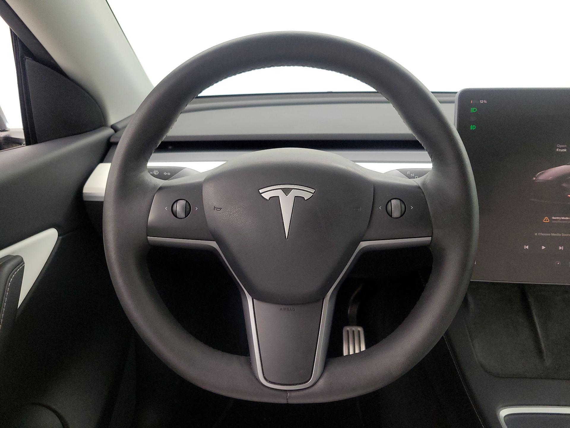 Thumbnail: 2022 Tesla Model Y - 10