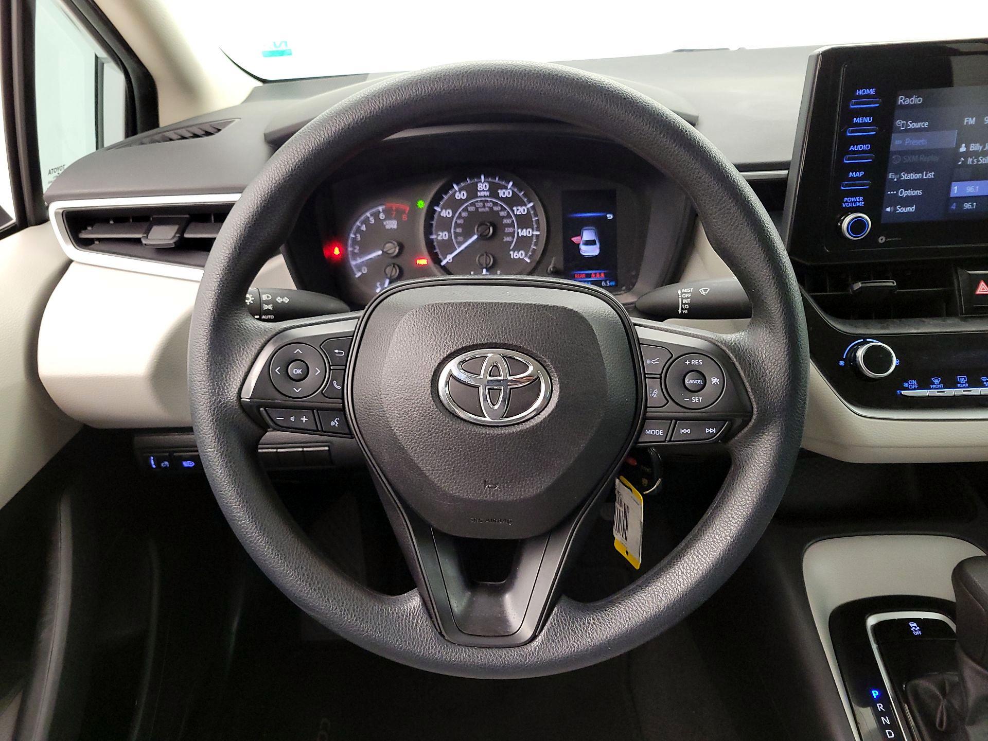 Thumbnail: 2022 Toyota Corolla - 10