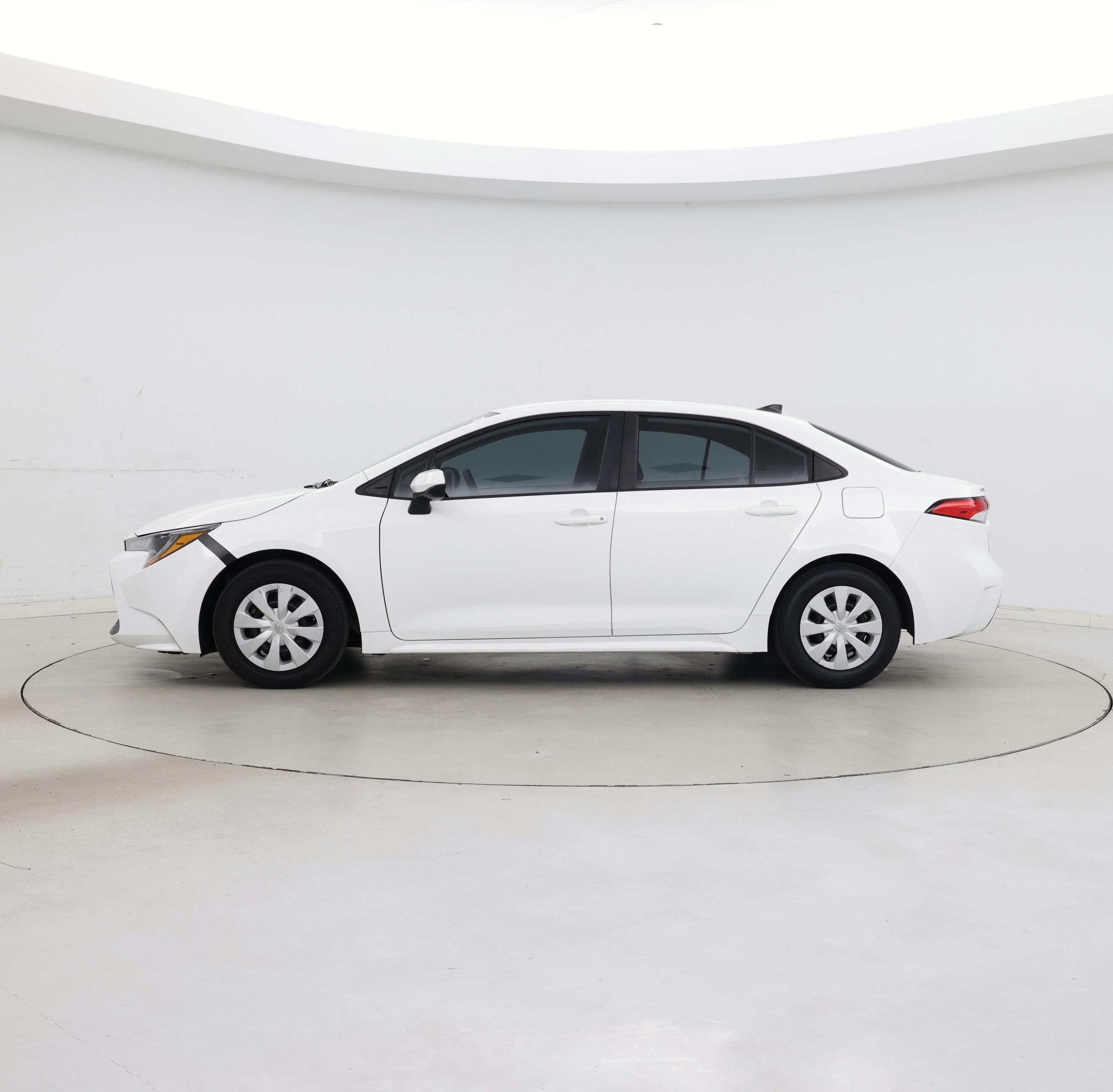 Thumbnail: 2022 Toyota Corolla - 3