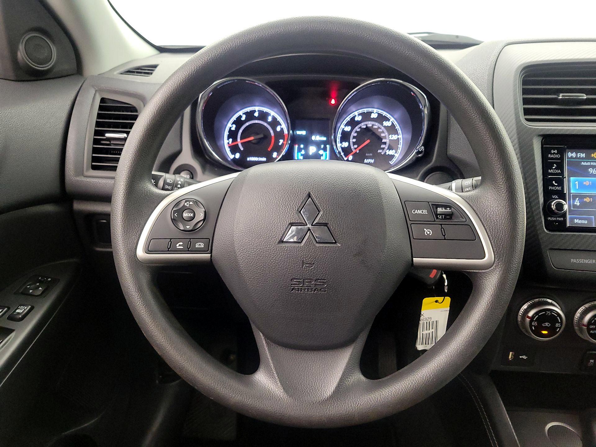Thumbnail: 2020 Mitsubishi Outlander Sport - 10