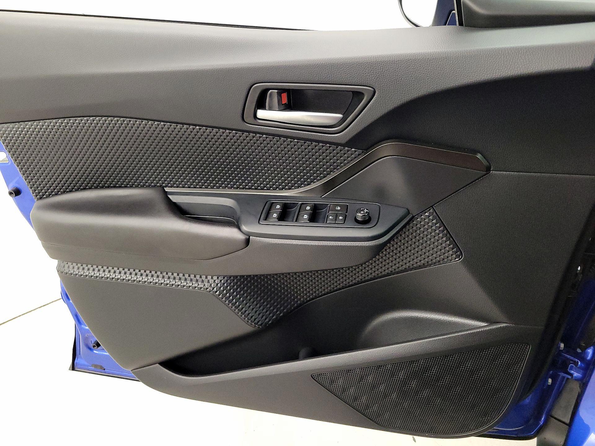 Thumbnail: 2019 Toyota C-HR - 12