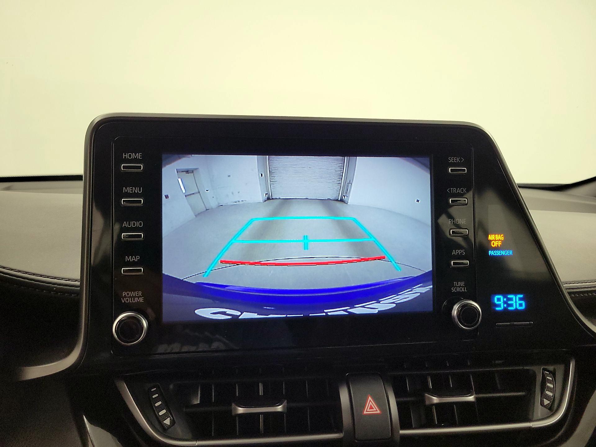 Thumbnail: 2019 Toyota C-HR - 14