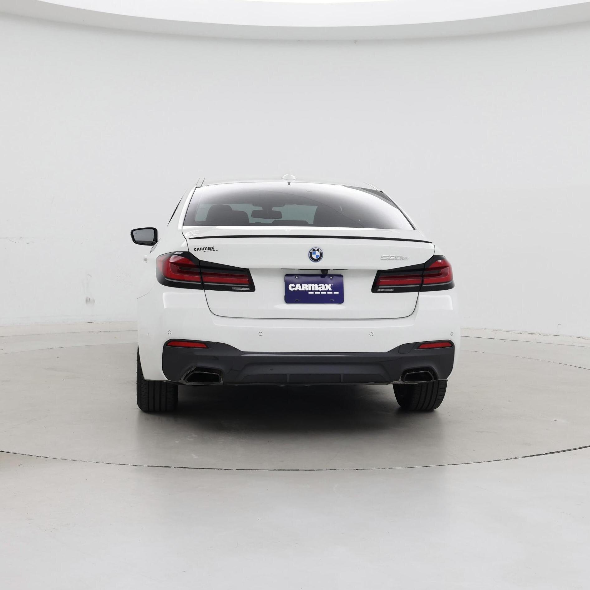 Thumbnail: 2023 BMW 5 Series - 6