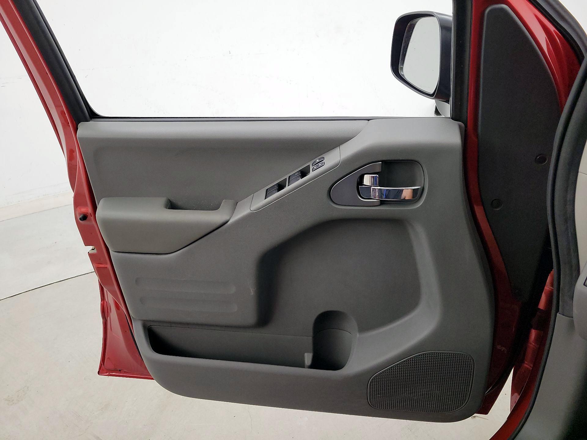 Thumbnail: 2018 Nissan Frontier - 12