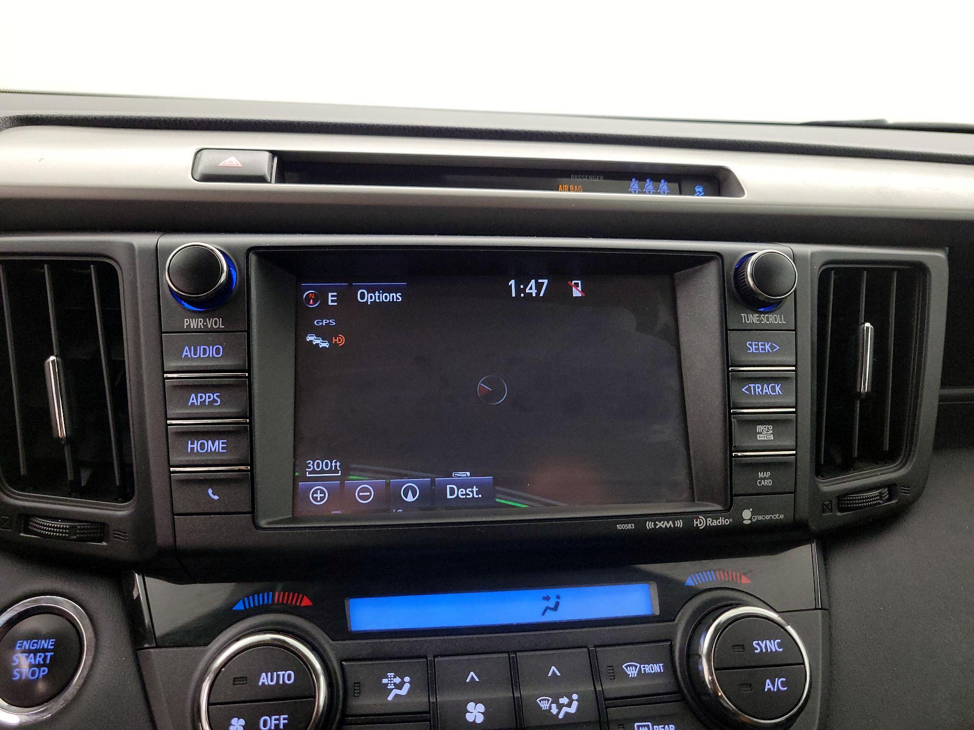 Thumbnail: 2017 Toyota RAV4 - 14