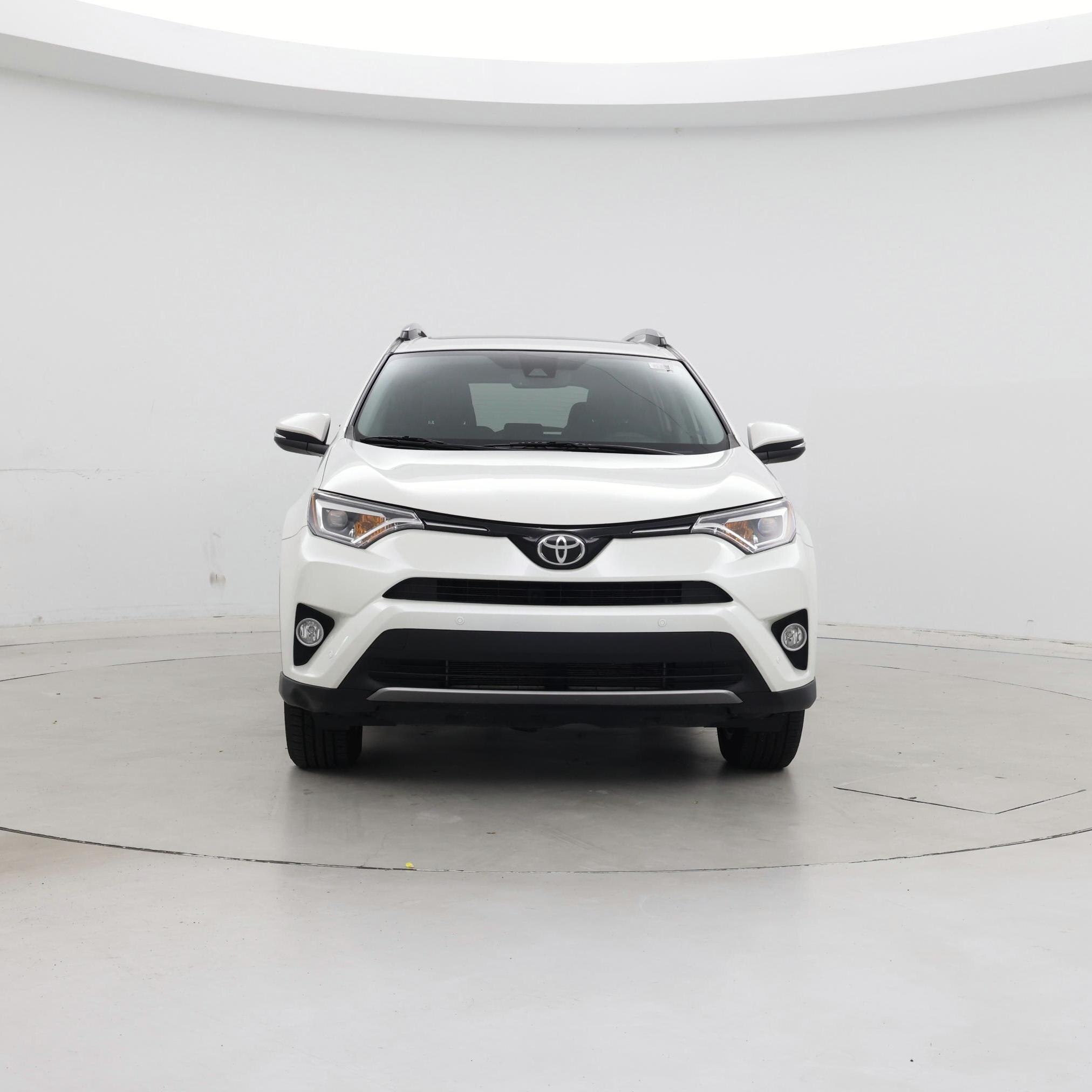 Thumbnail: 2017 Toyota RAV4 - 5