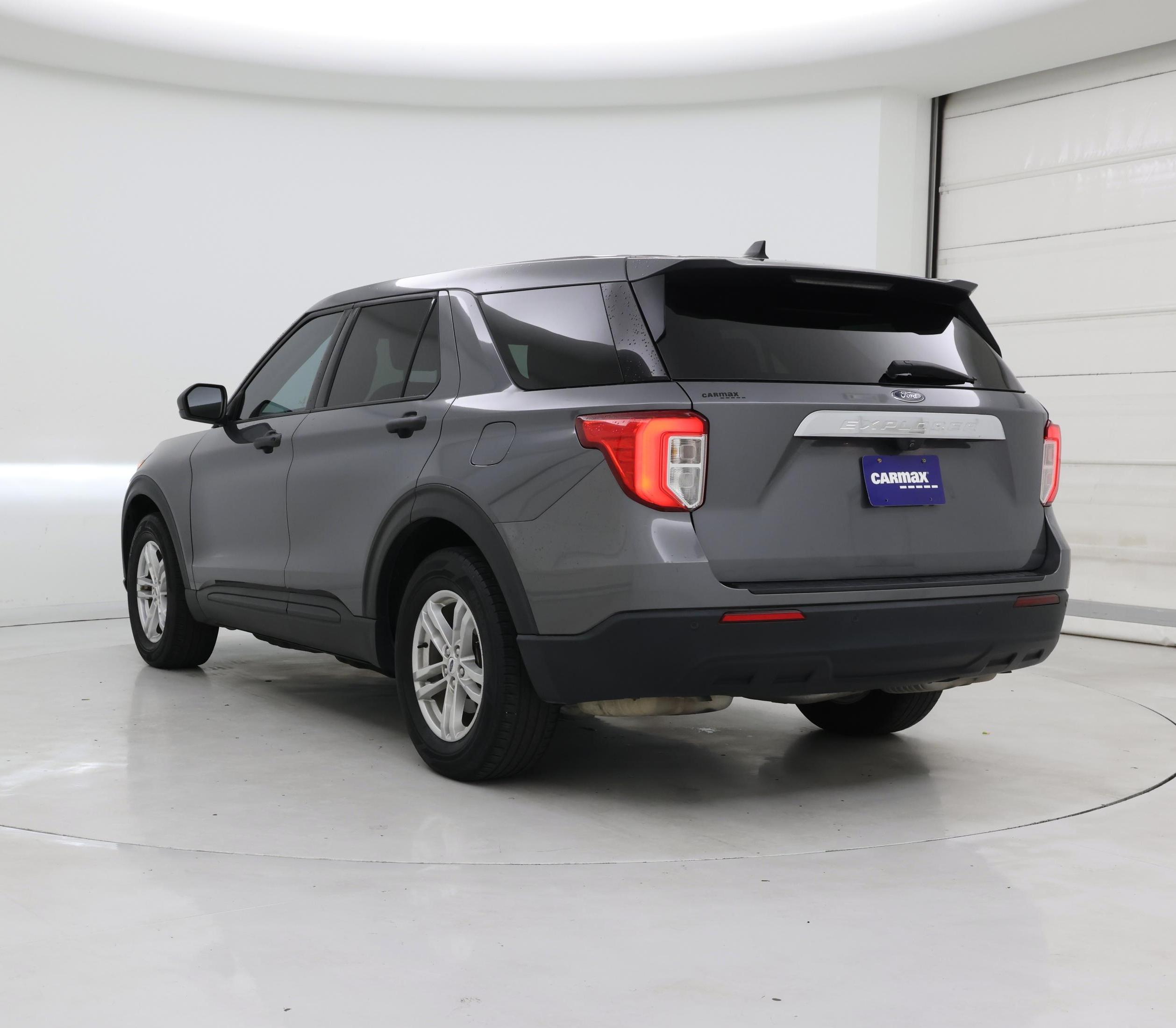 Thumbnail: 2022 Ford Explorer - 2