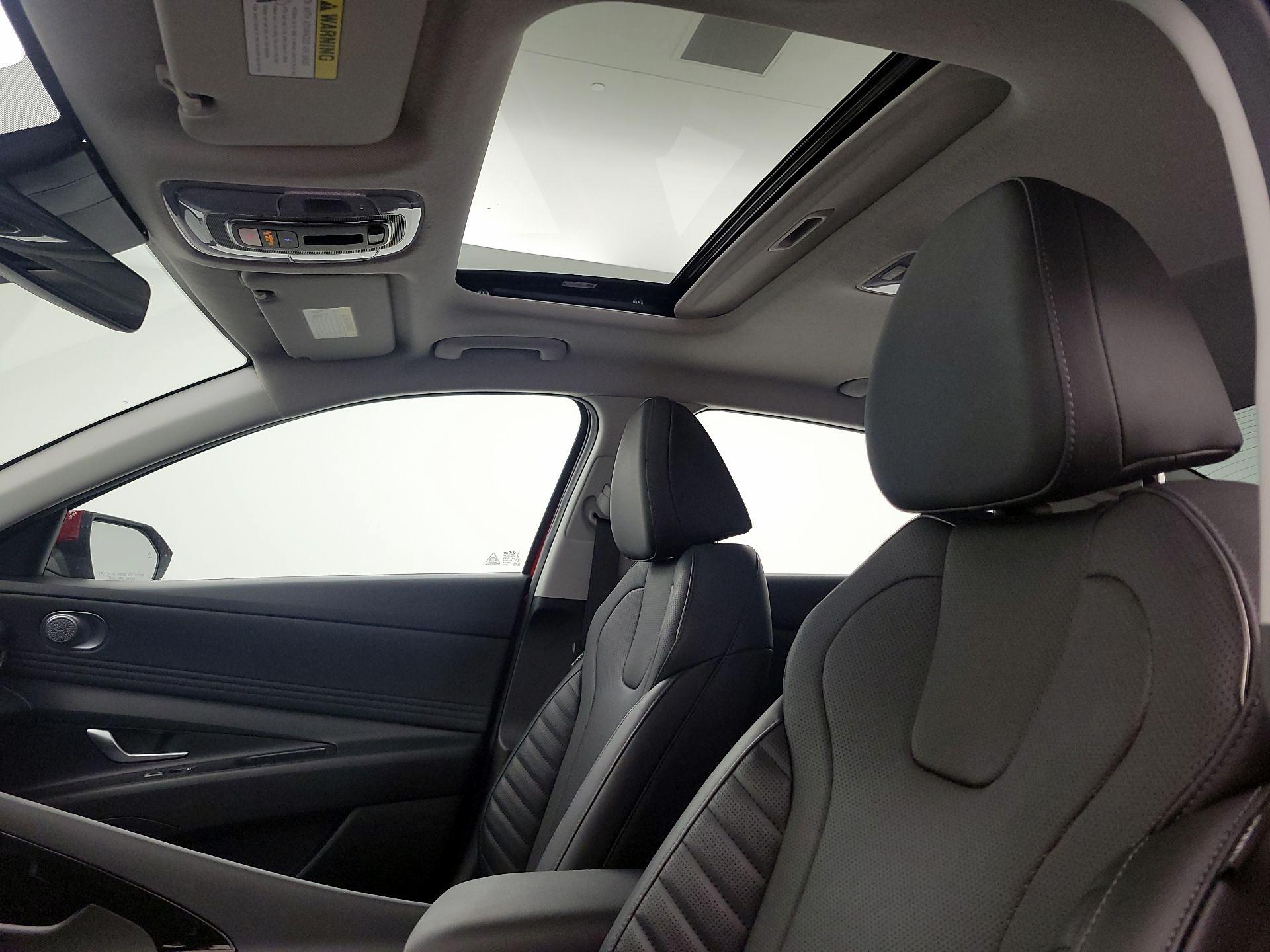 Thumbnail: 2023 Hyundai Elantra - 20