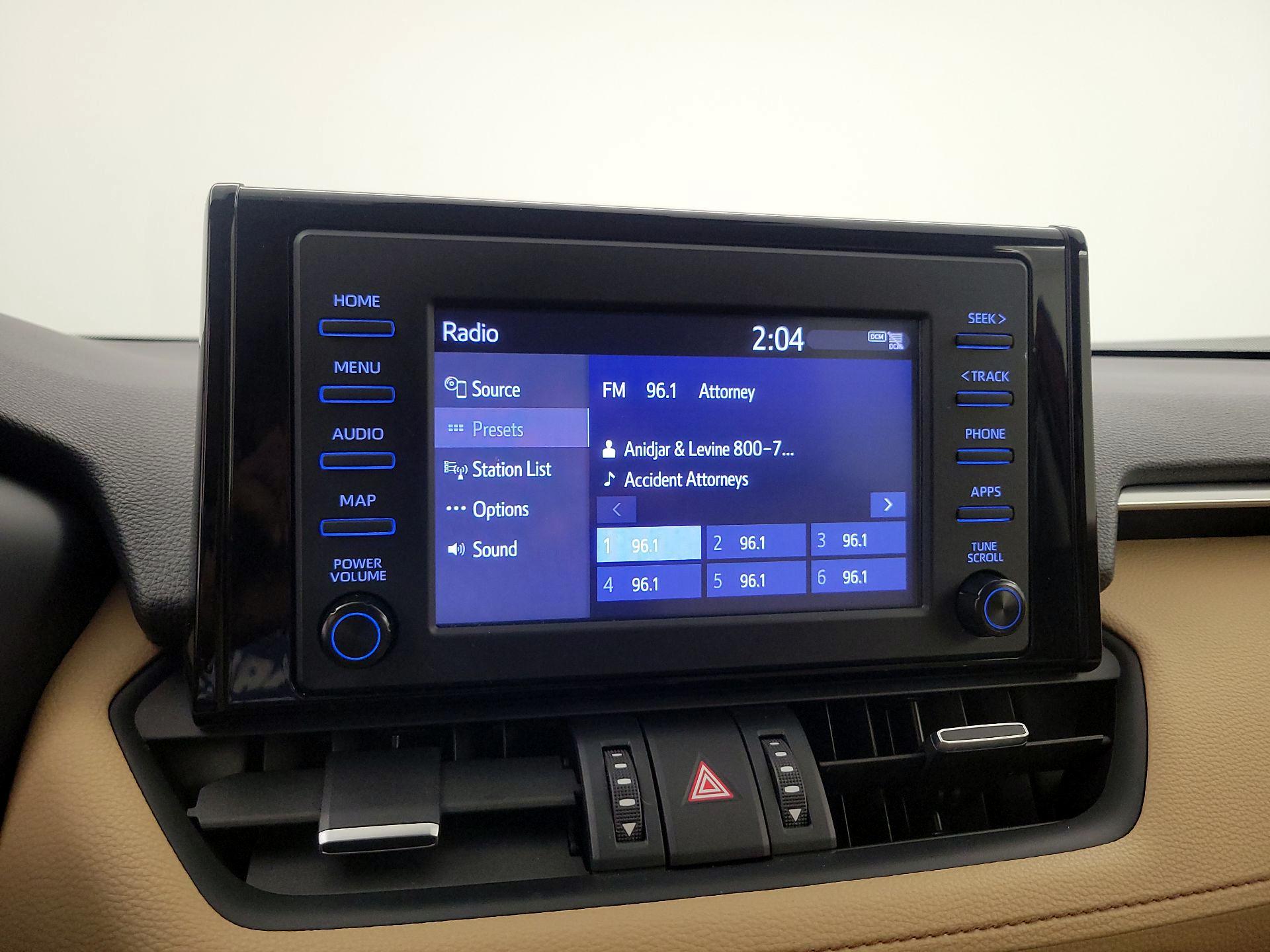 Thumbnail: 2019 Toyota RAV4 - 15