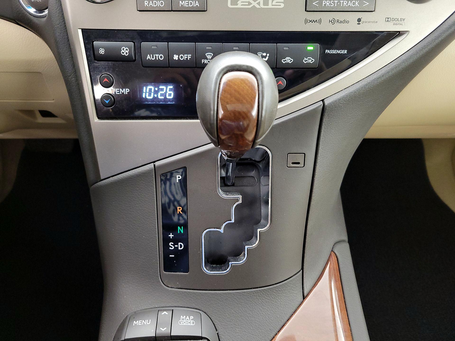 Thumbnail: 2015 Lexus RX - 18