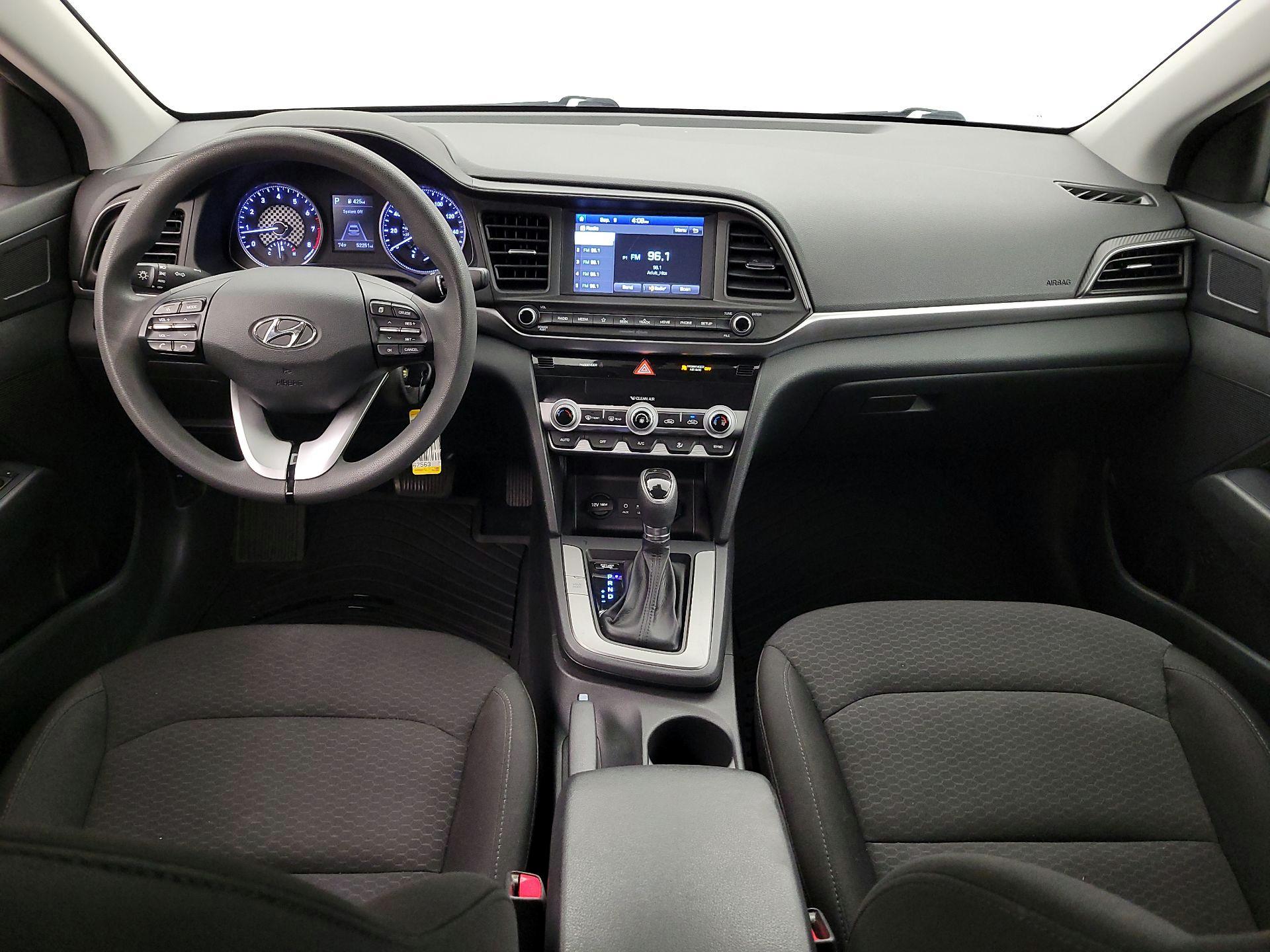 Thumbnail: 2020 Hyundai Elantra - 9
