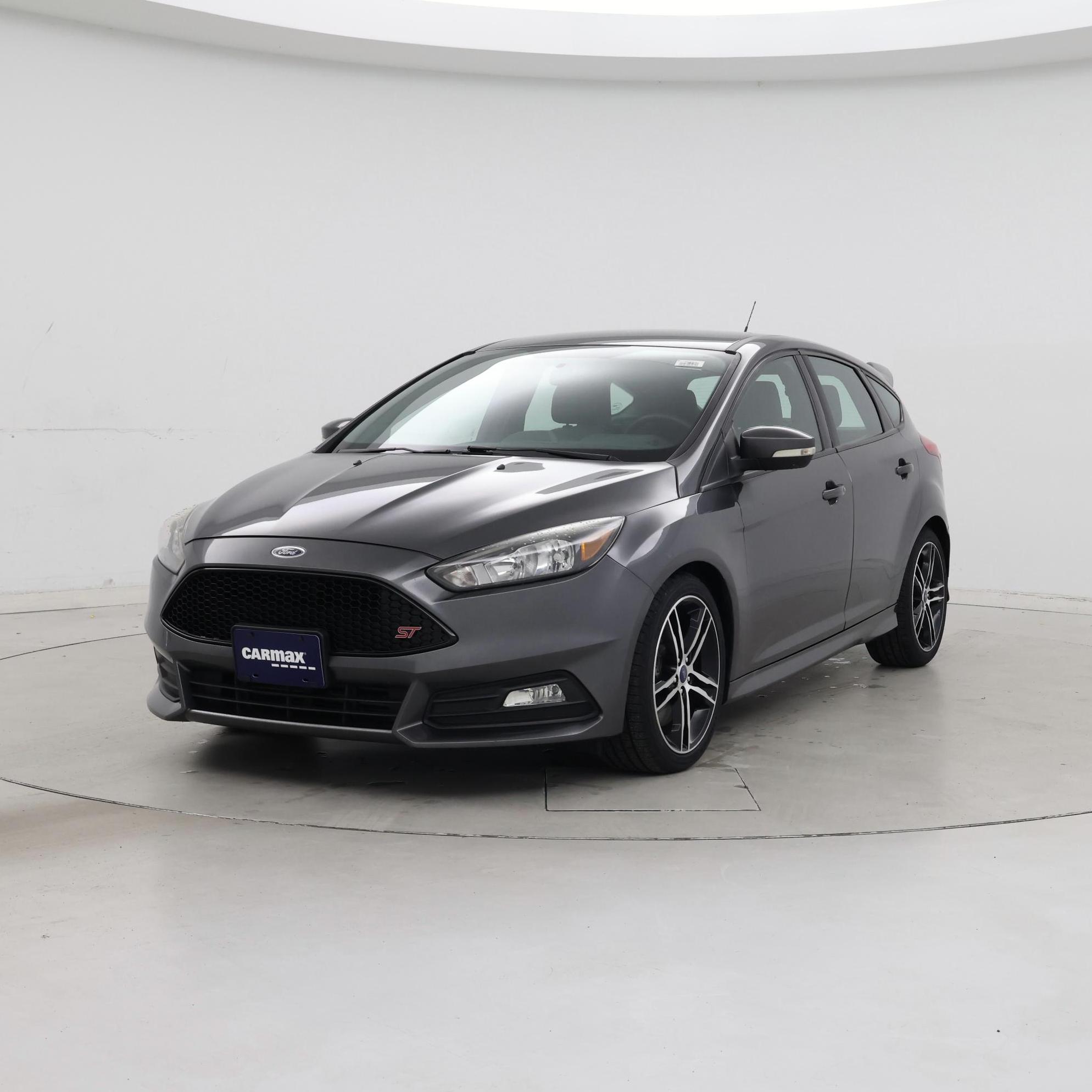 Thumbnail: 2018 Ford Focus - 4