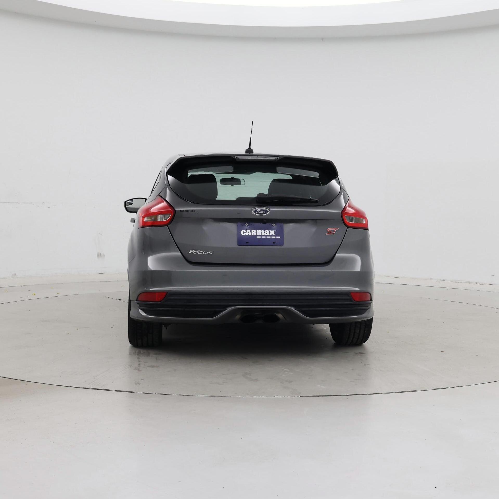 Thumbnail: 2018 Ford Focus - 6