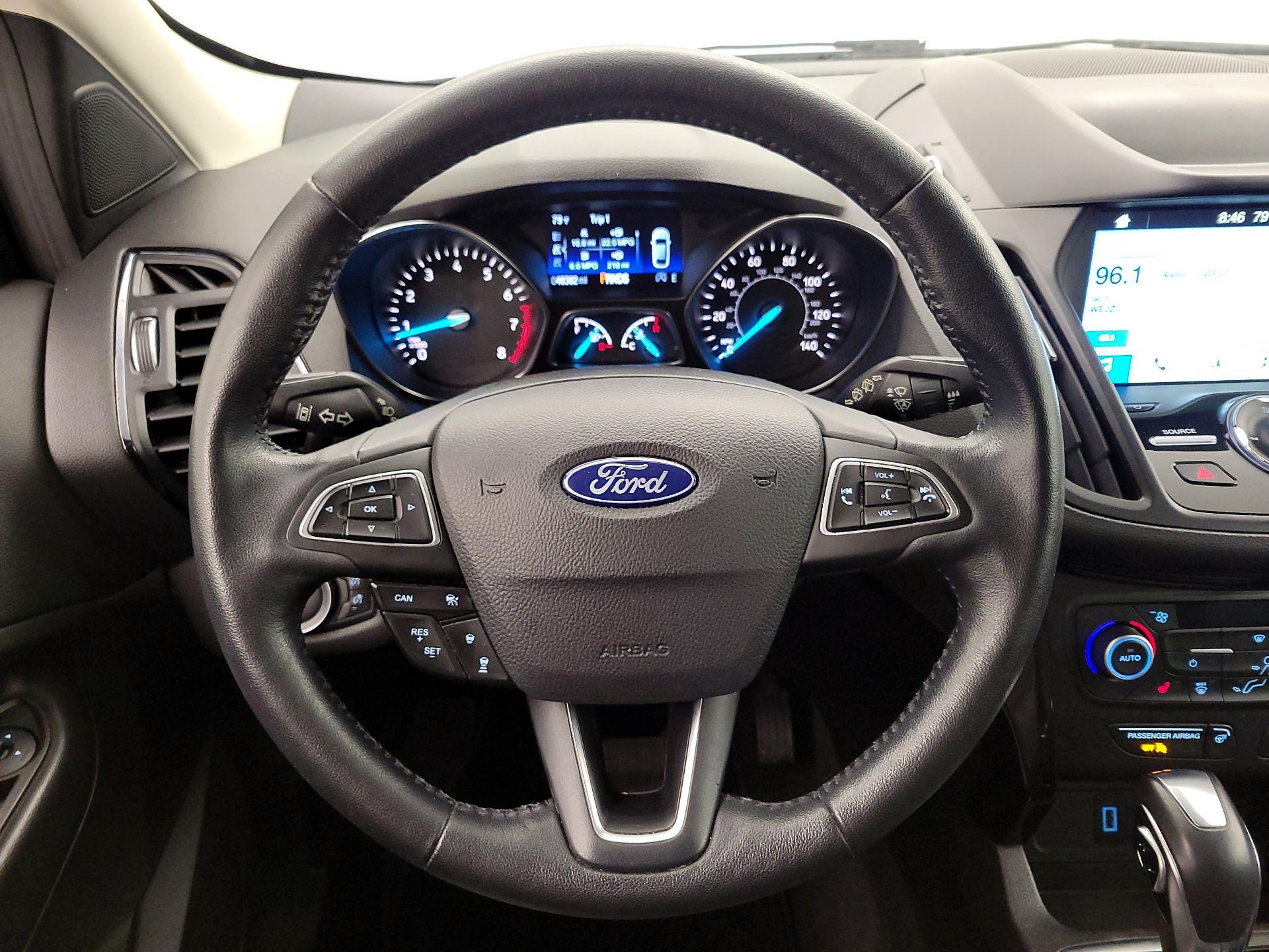 Thumbnail: 2019 Ford Escape - 10