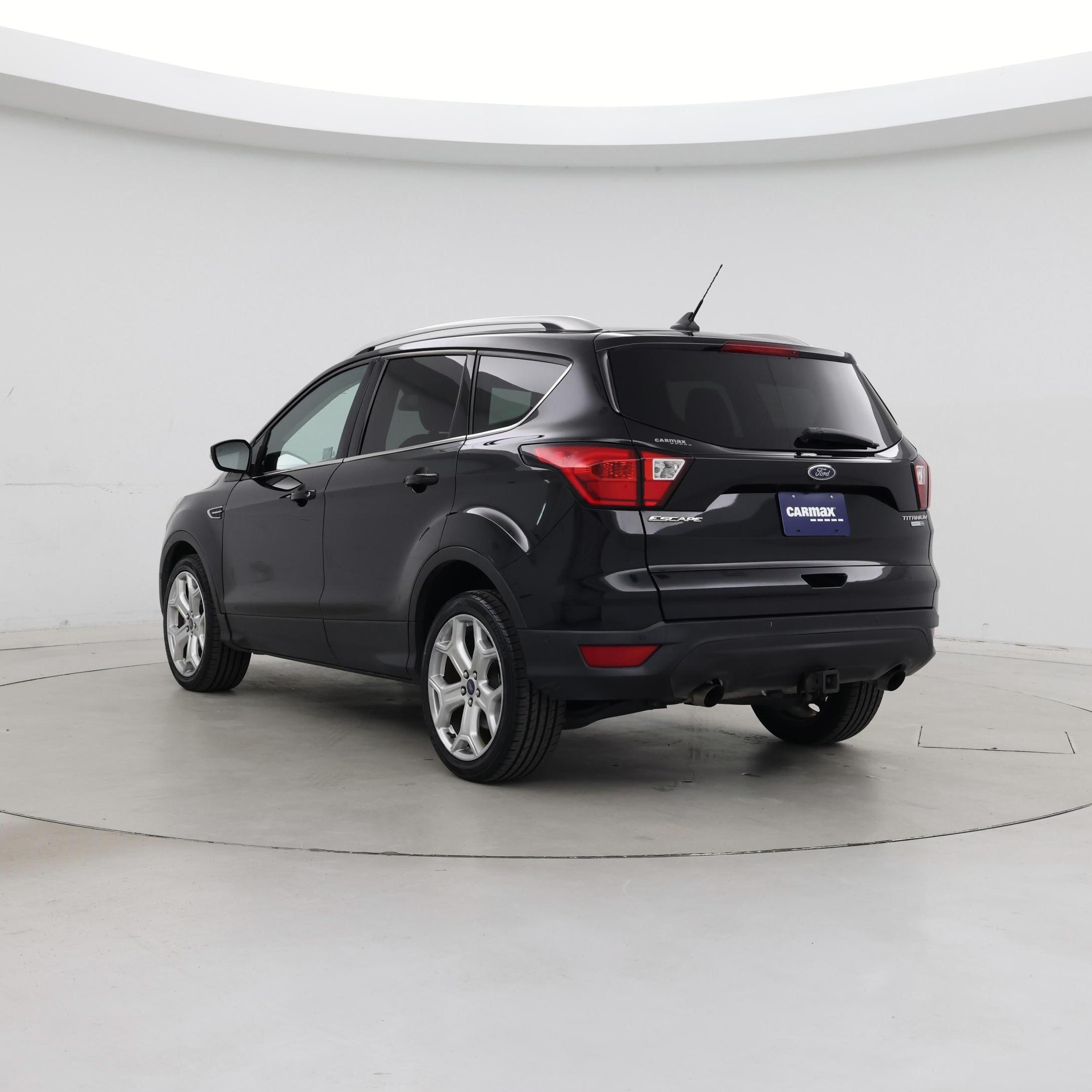 Thumbnail: 2019 Ford Escape - 2