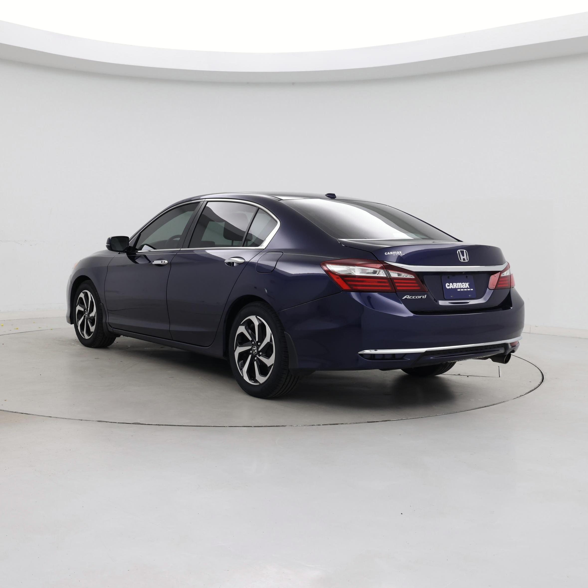 Thumbnail: 2017 Honda Accord - 2