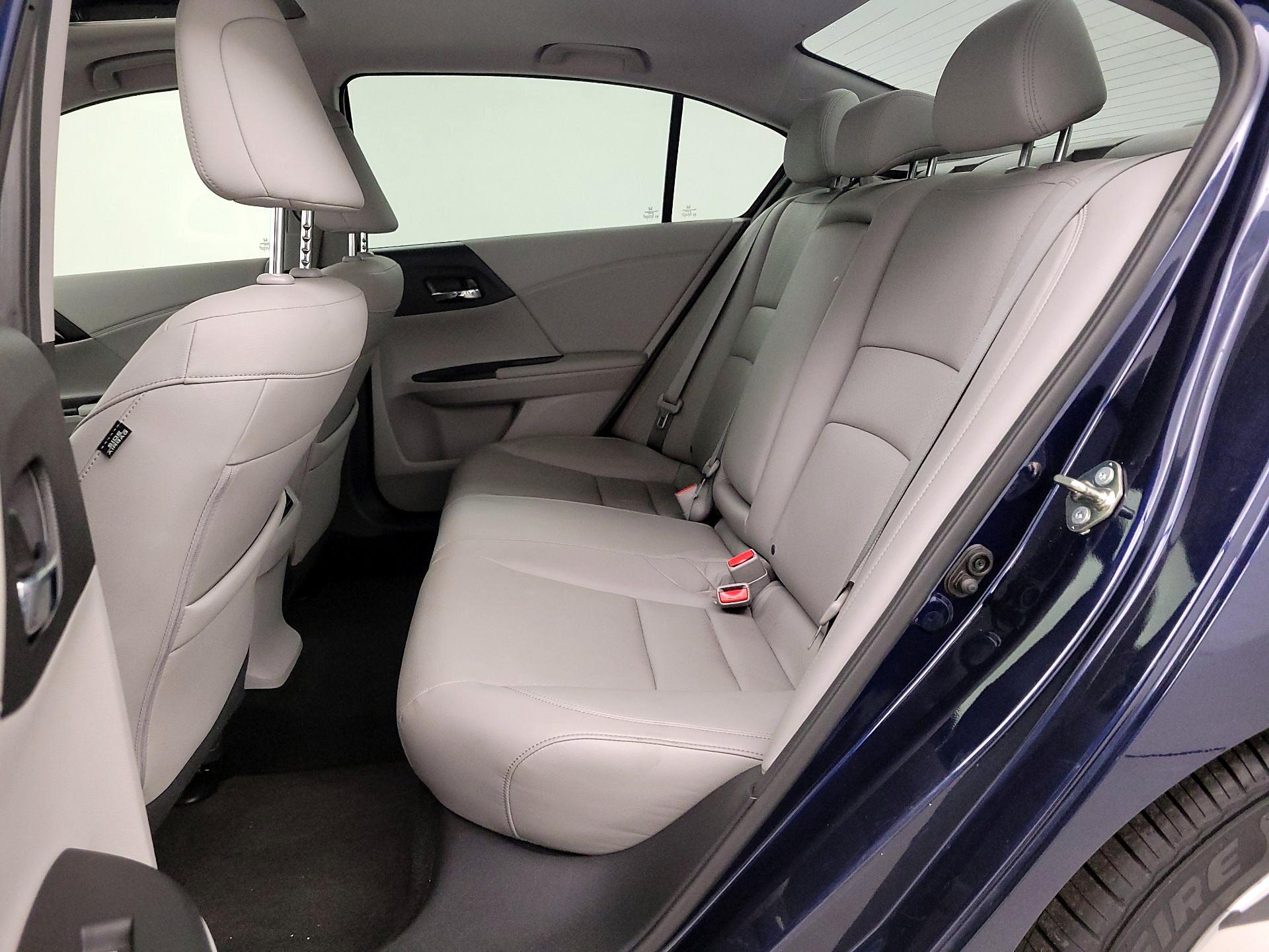 Thumbnail: 2017 Honda Accord - 20