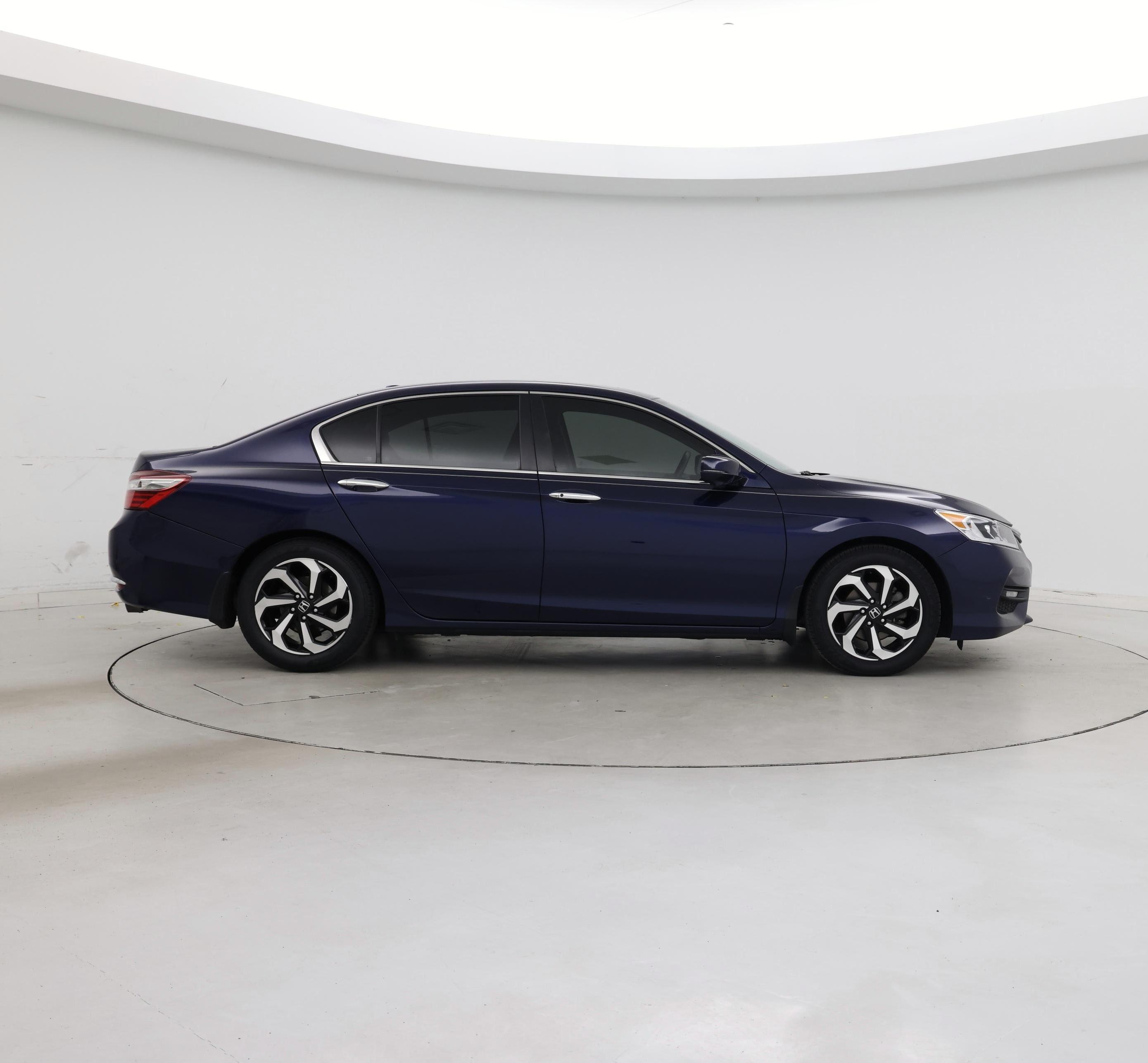 Thumbnail: 2017 Honda Accord - 7