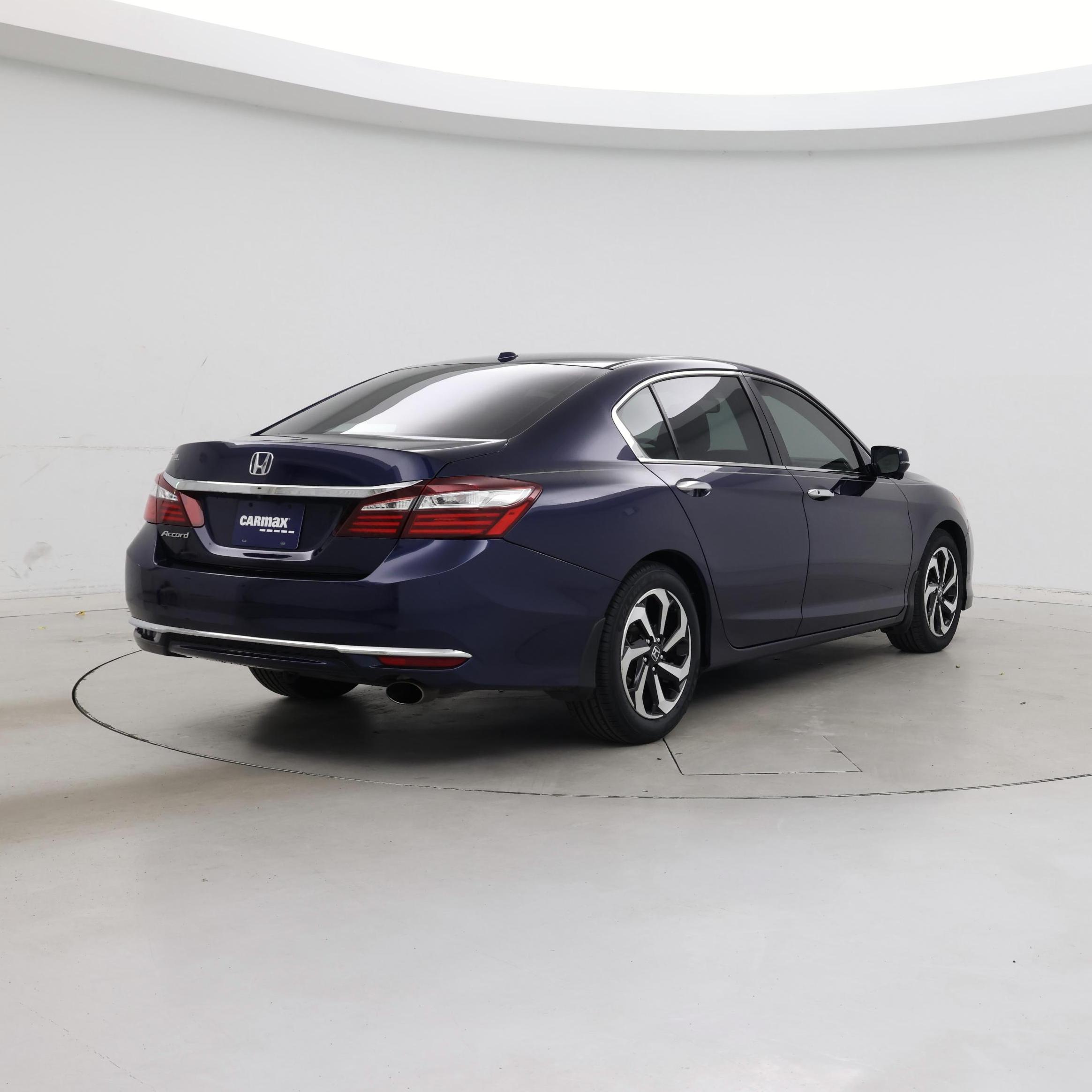 Thumbnail: 2017 Honda Accord - 8