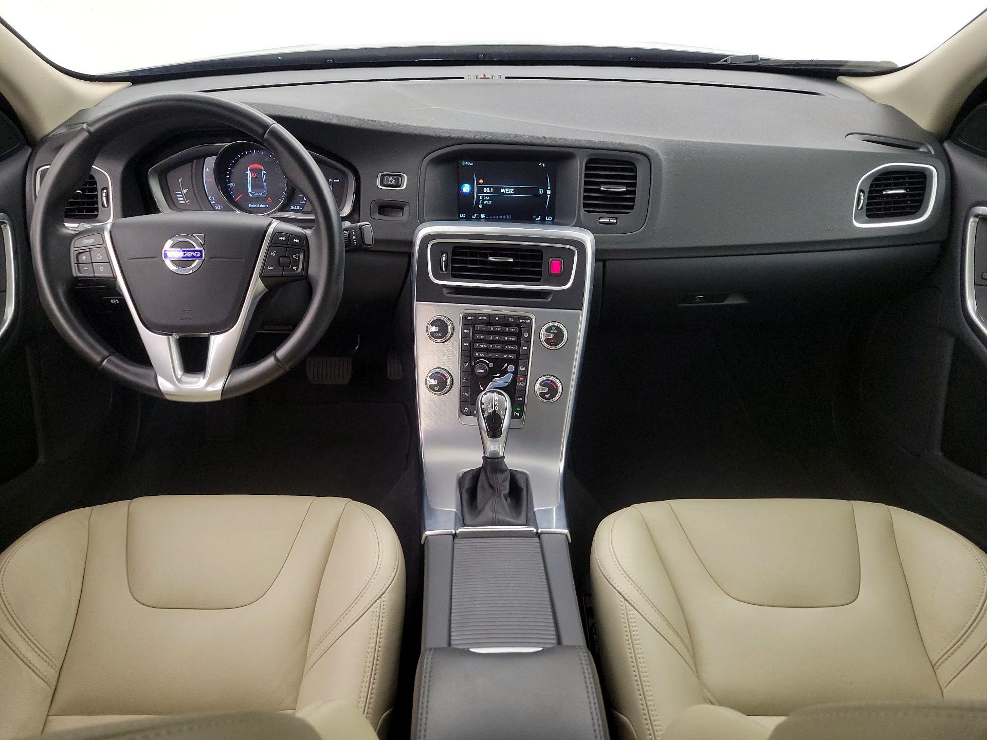 Thumbnail: 2017 Volvo S60 - 9