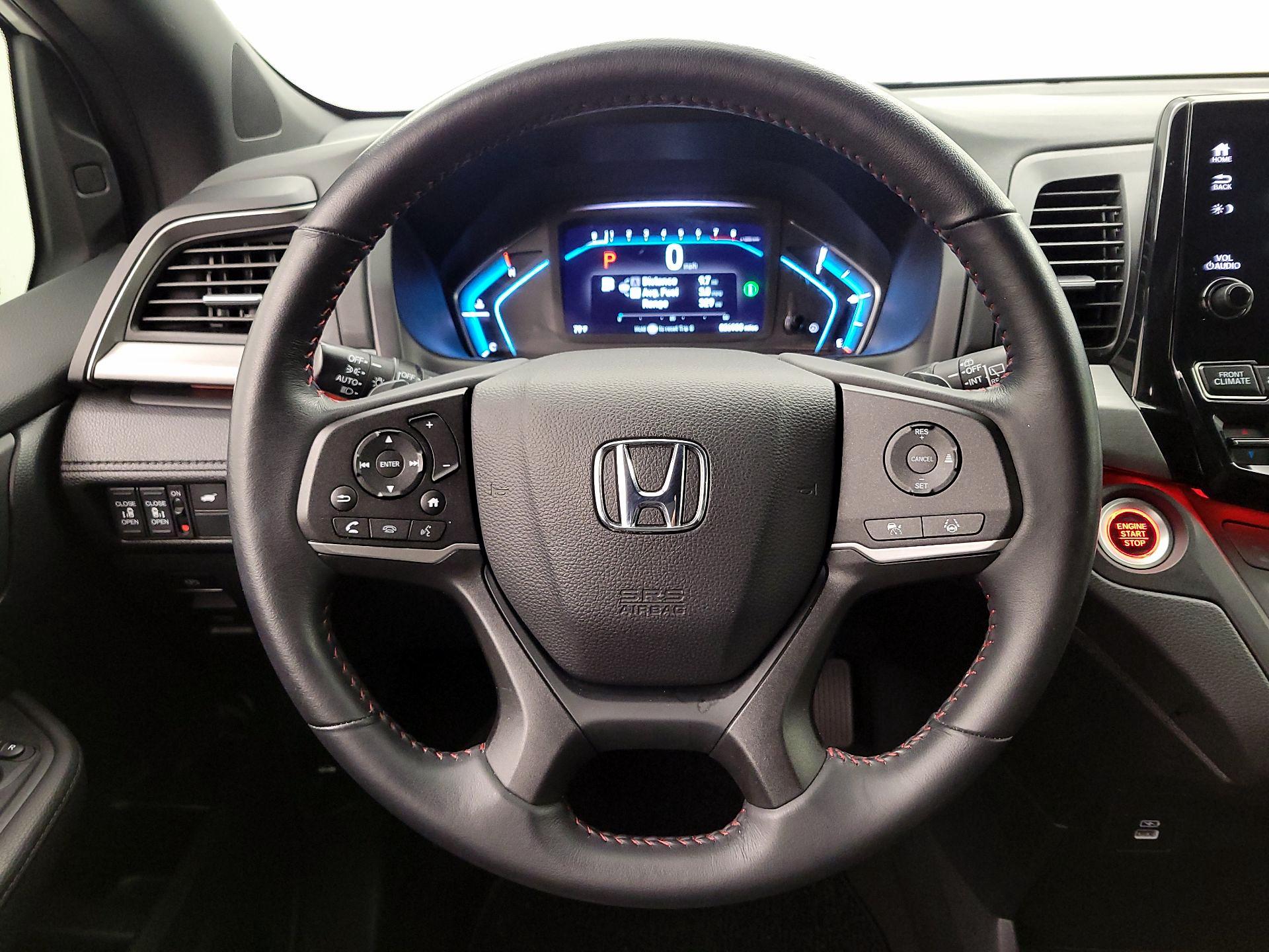 Thumbnail: 2023 Honda Odyssey - 10