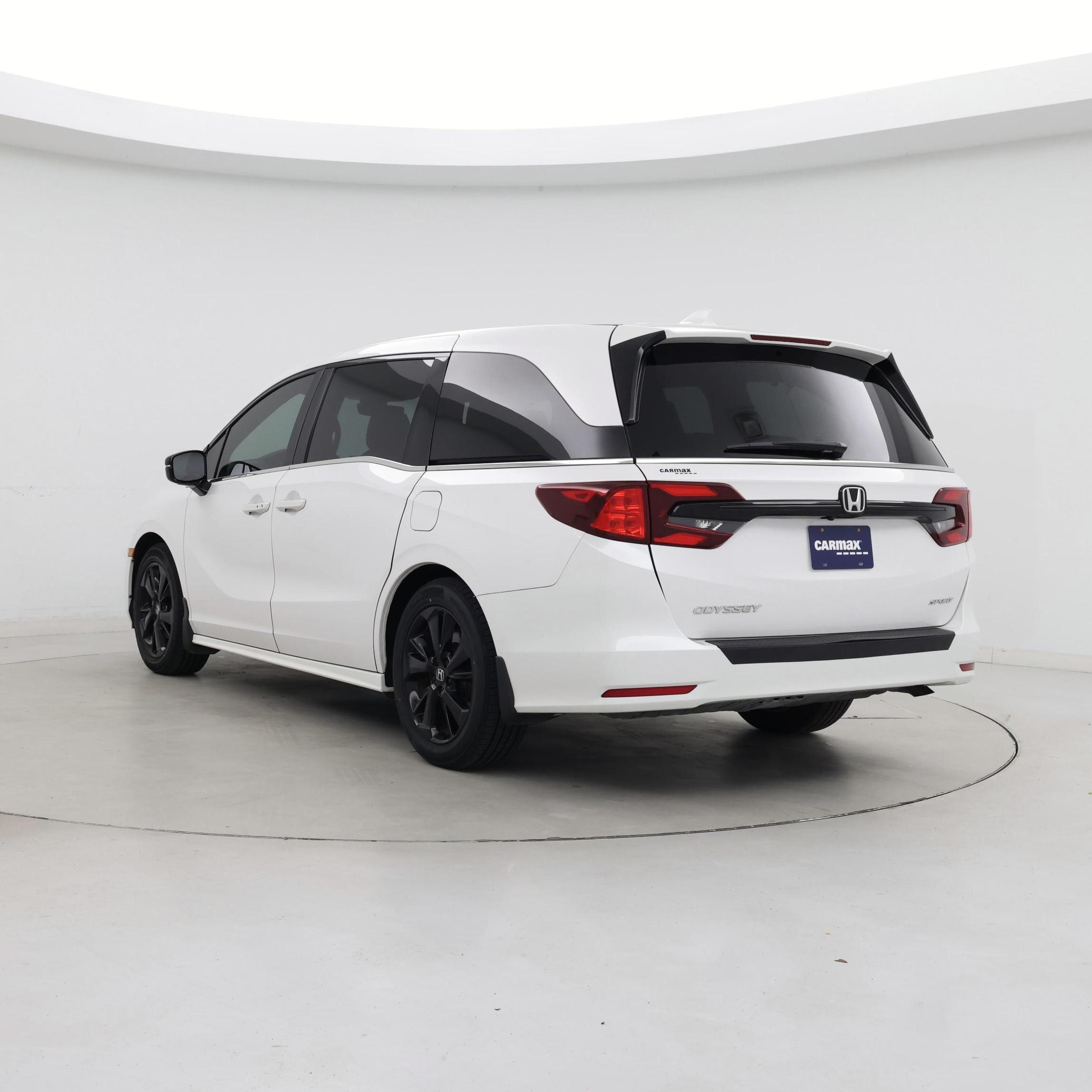 Thumbnail: 2023 Honda Odyssey - 2