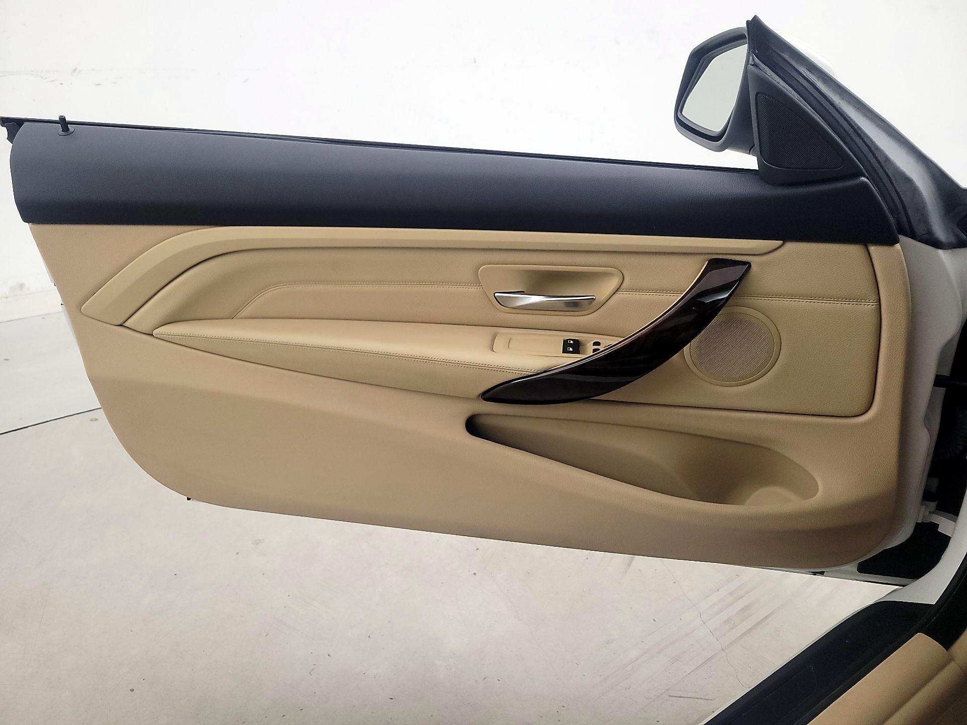 Thumbnail: 2015 BMW 4 Series - 12