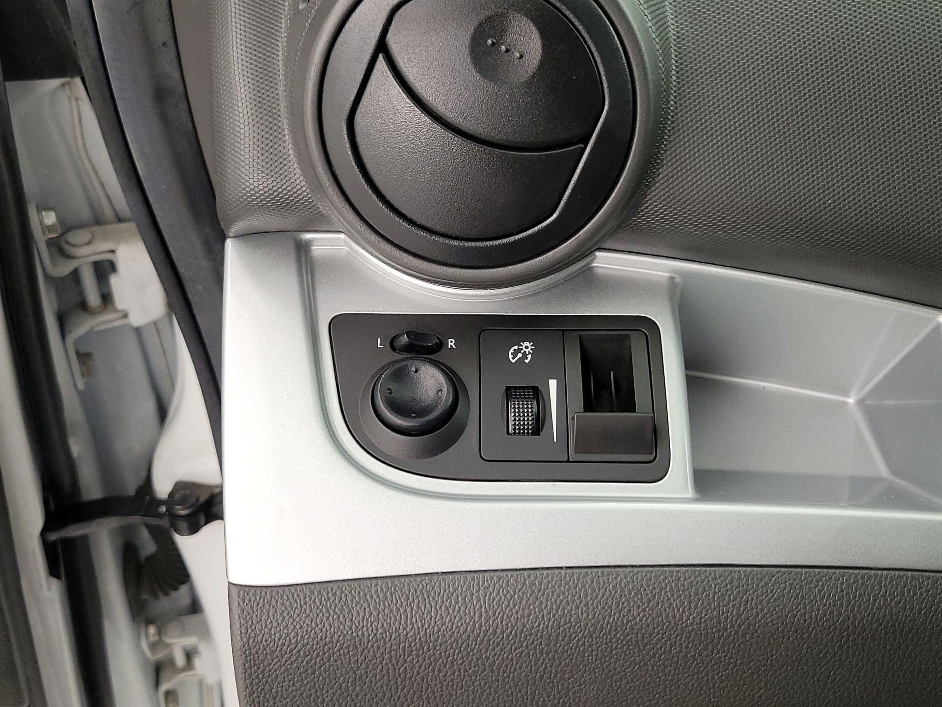 Thumbnail: 2014 Chevrolet Spark - 13