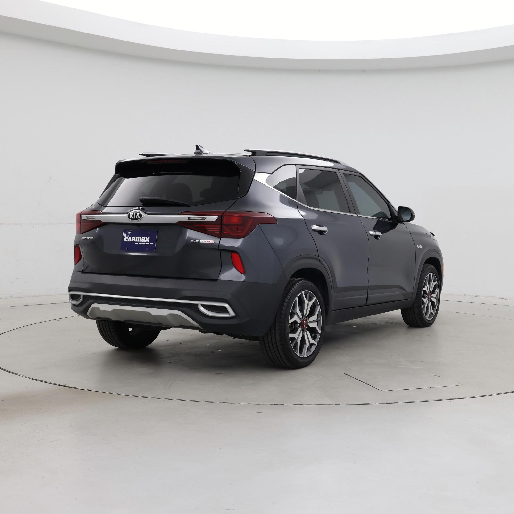 Thumbnail: 2021 Kia Seltos - 8