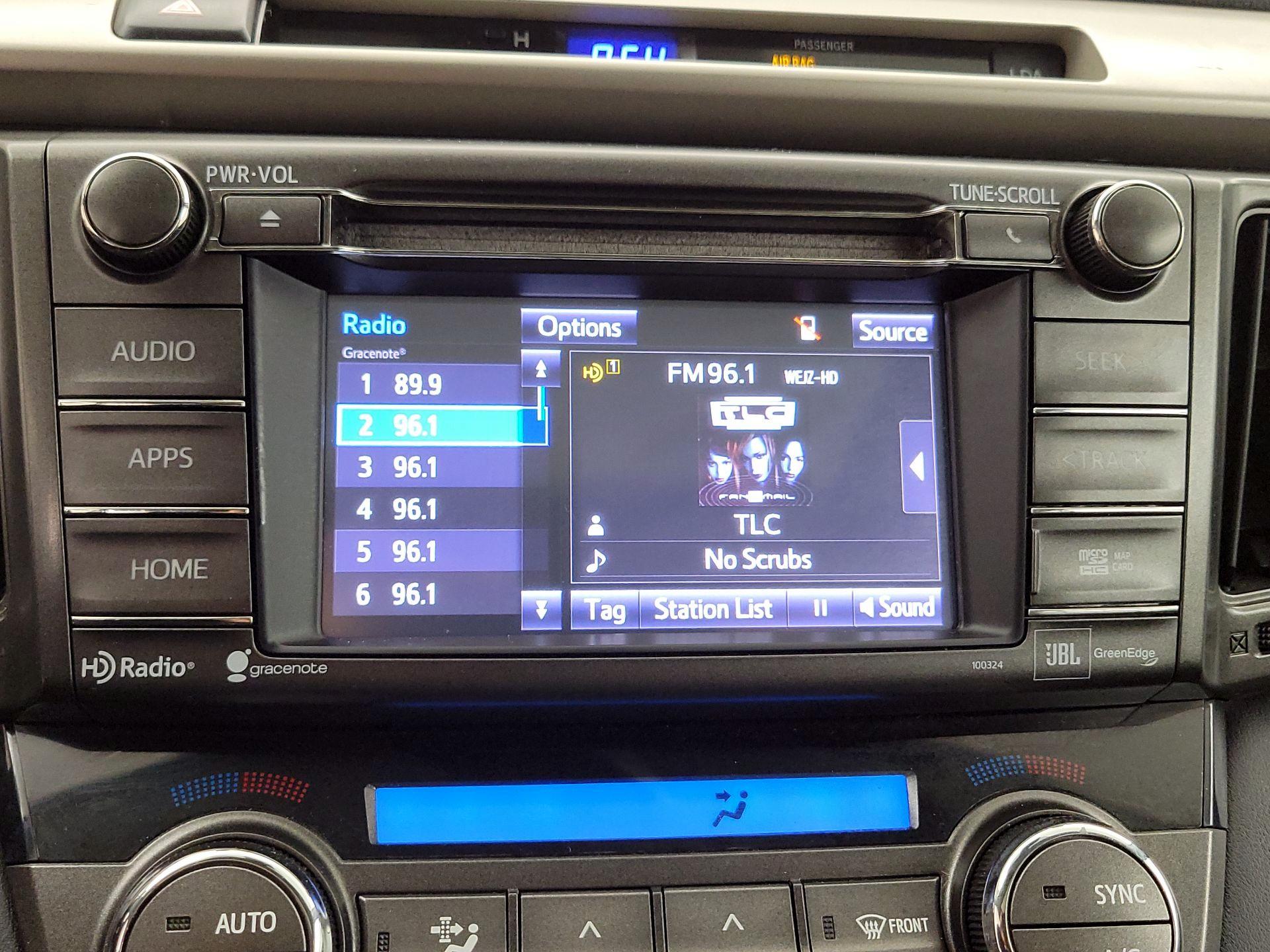 Thumbnail: 2015 Toyota RAV4 - 16